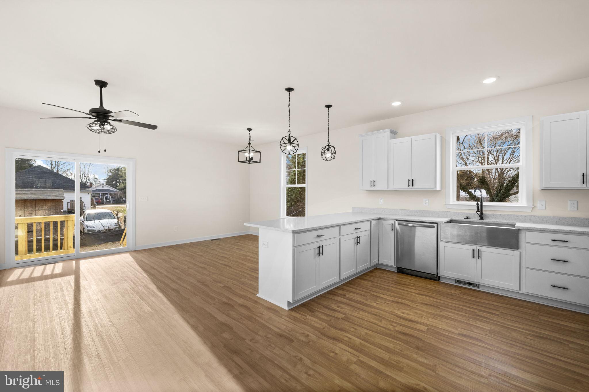 SYLVANIA HEIGHTS - Residential