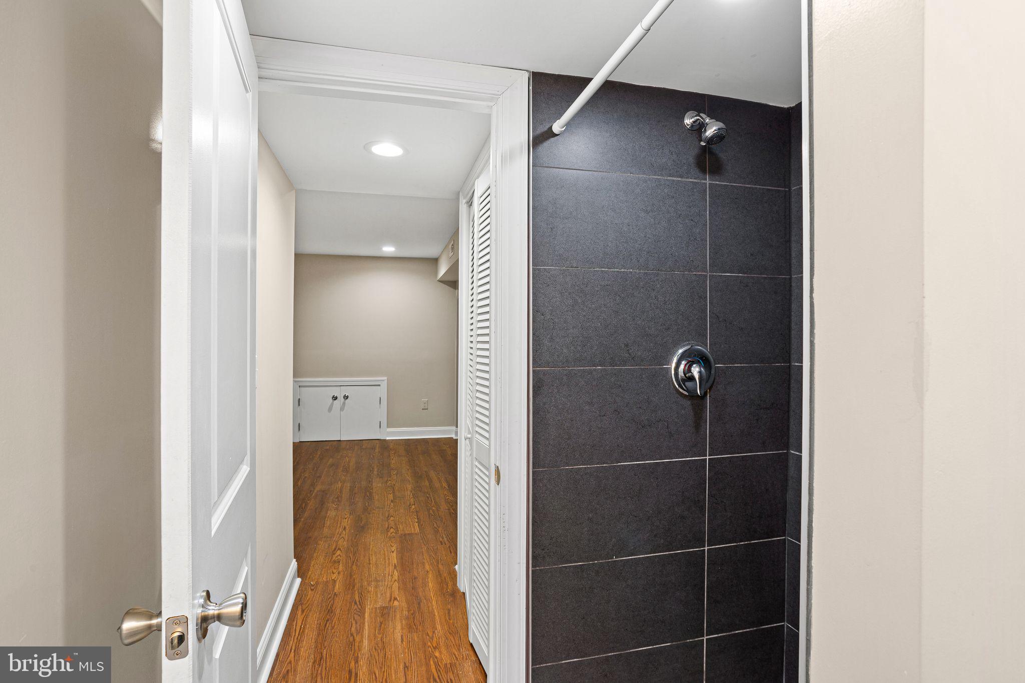 COBBS CREEK - Residential