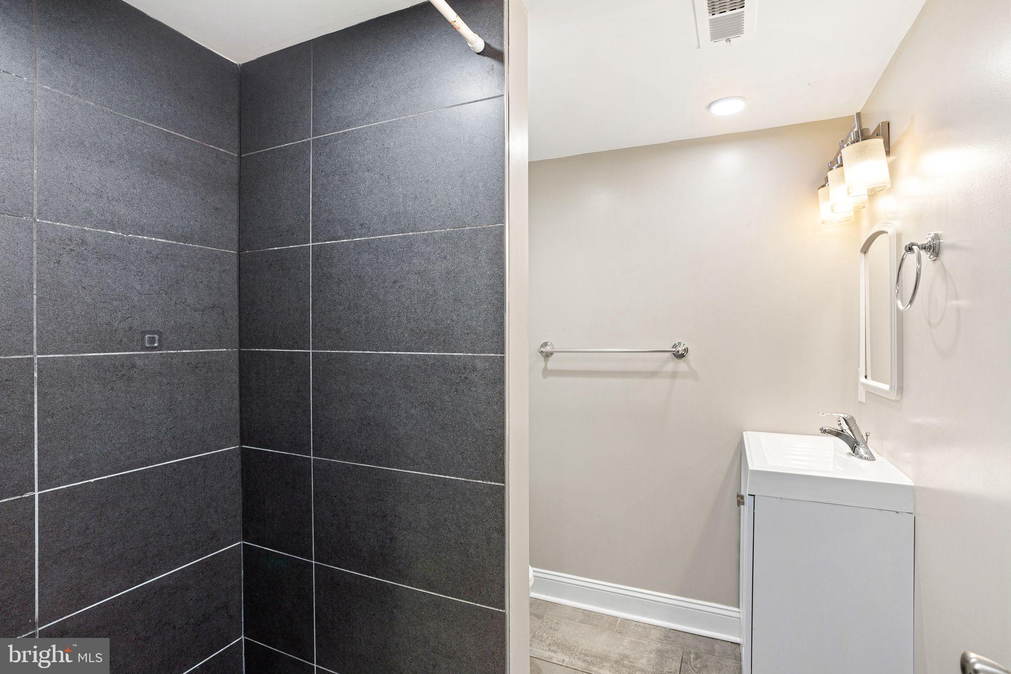 COBBS CREEK - Residential