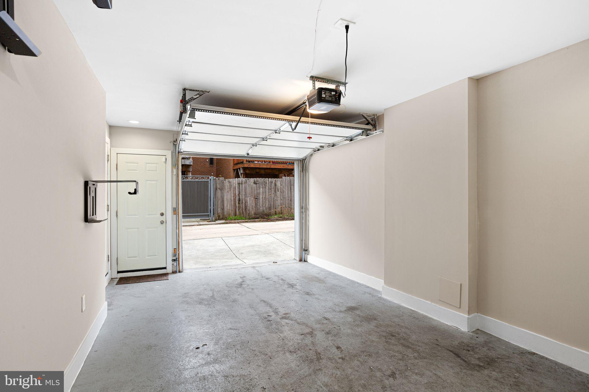 COBBS CREEK - Residential