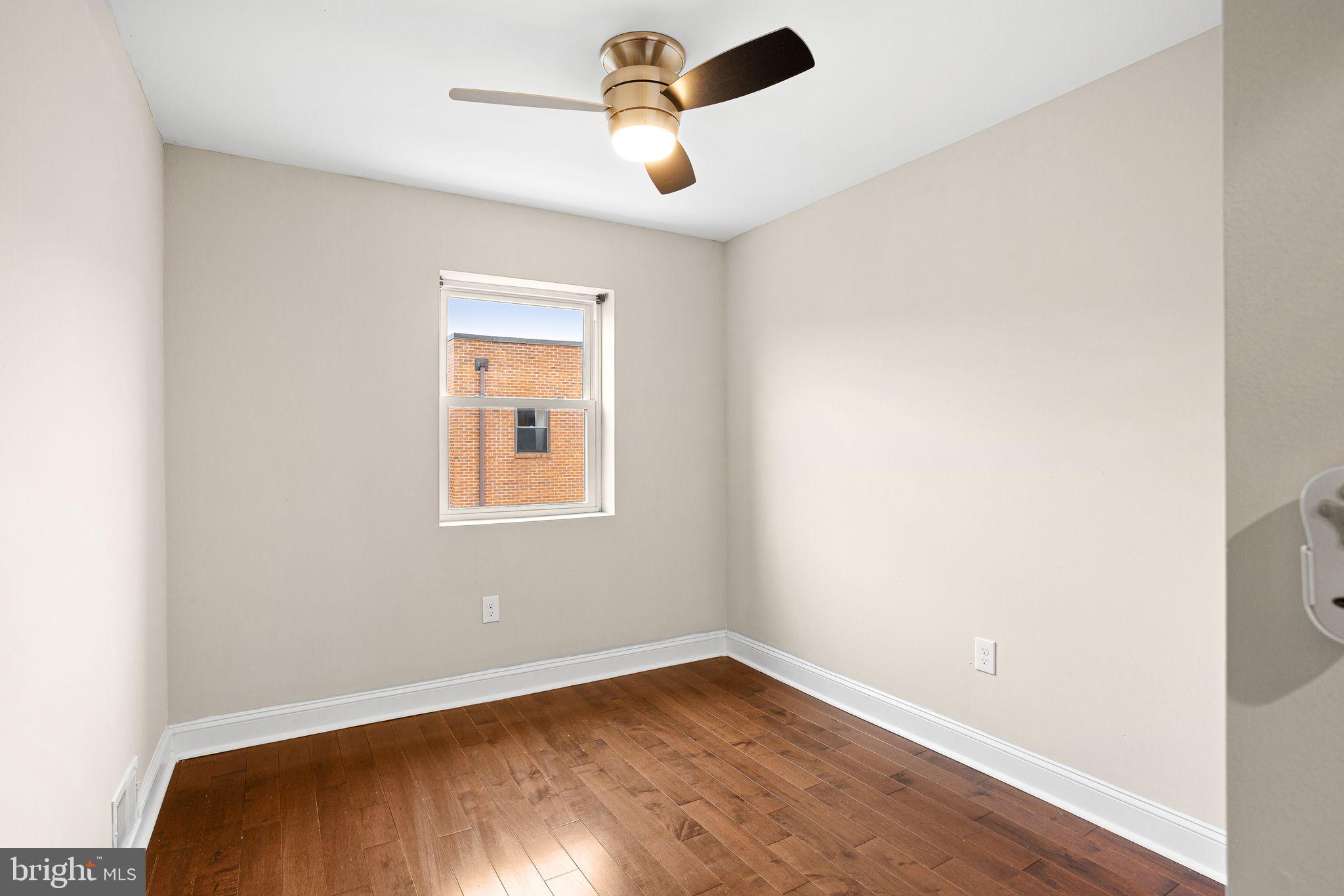 COBBS CREEK - Residential