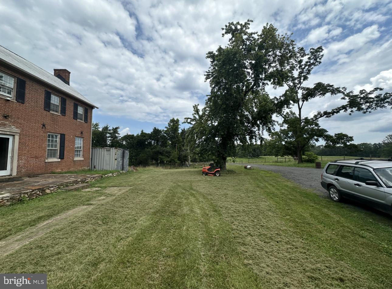 11997 BRISTERSBURG ROAD