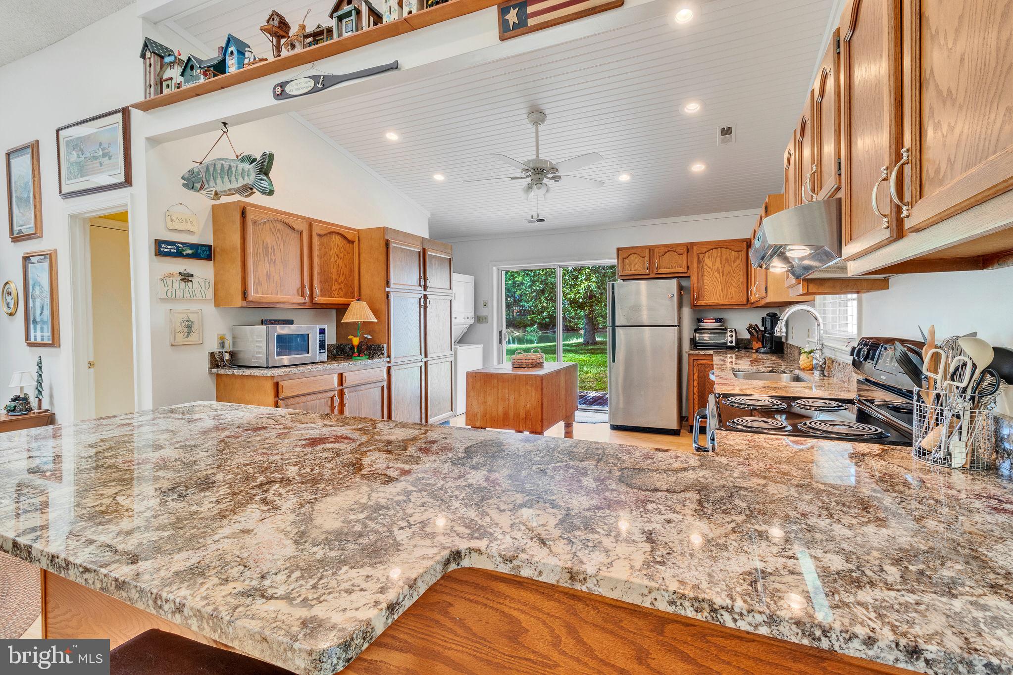 96 POTOMAC SHORE DRIVE