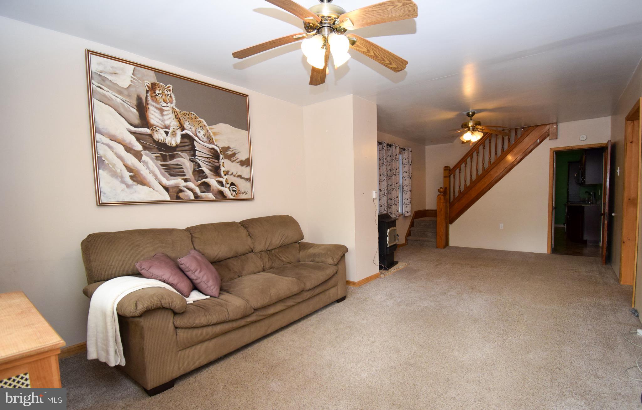 SUMMIT HILL BOROUGH - Residential