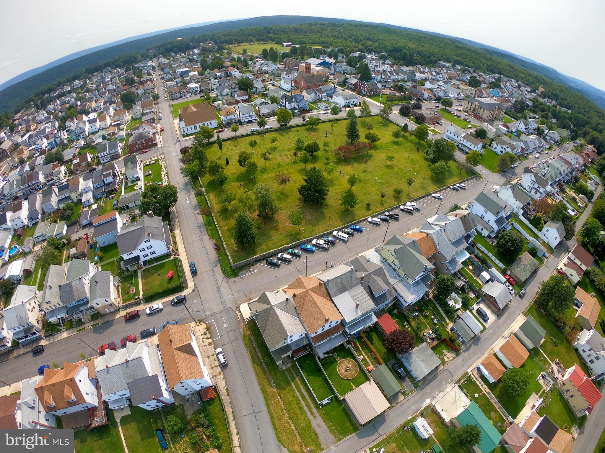 SUMMIT HILL BOROUGH - Residential