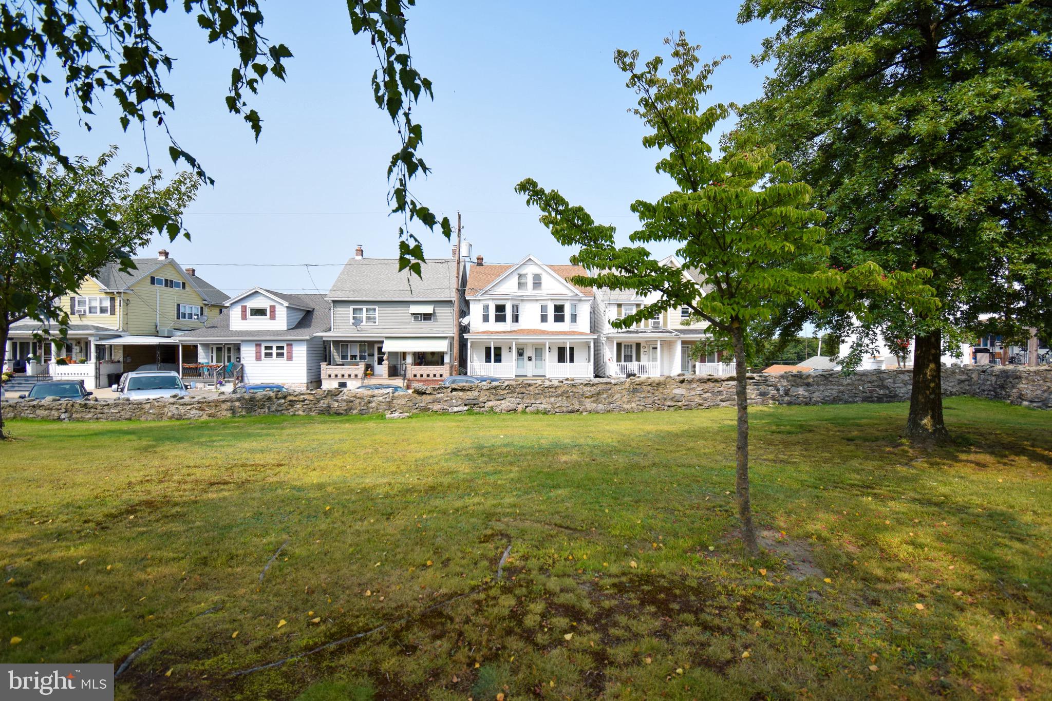 SUMMIT HILL BOROUGH - Residential