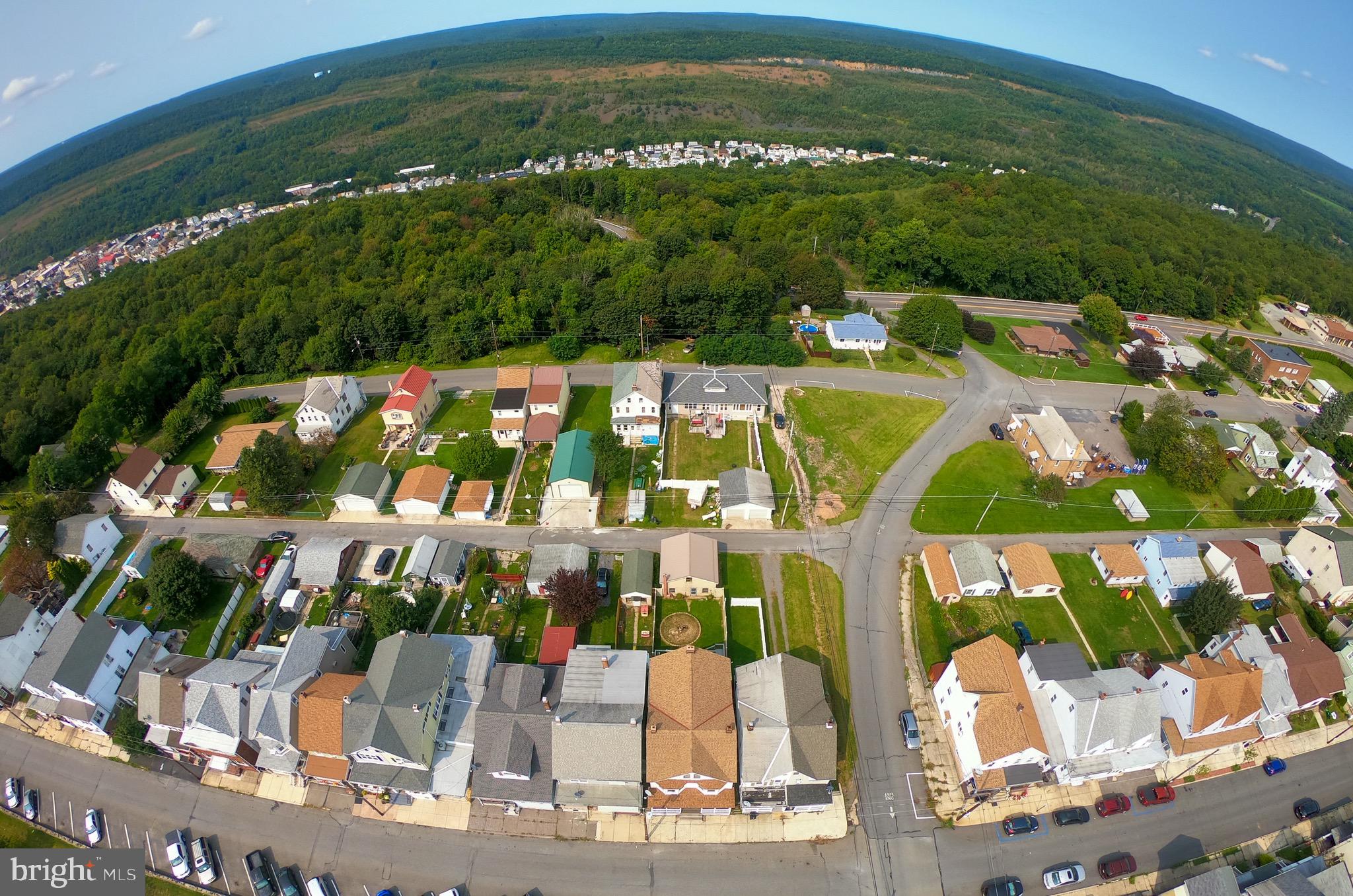 SUMMIT HILL BOROUGH - Residential