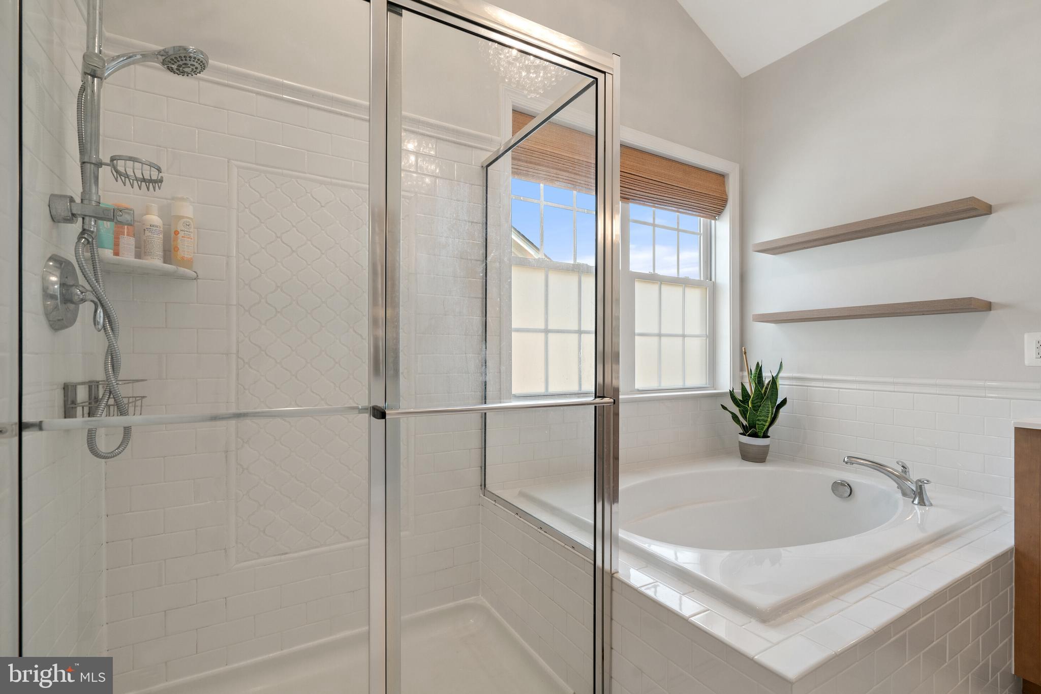 DOMINION VALLEY COUNTRY CLUB - Residential