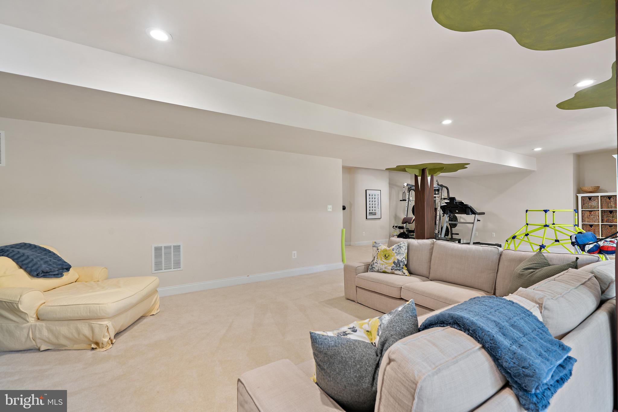 DOMINION VALLEY COUNTRY CLUB - Residential