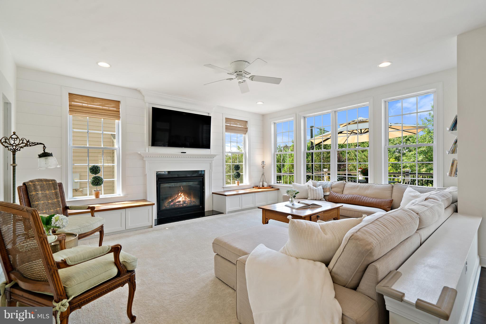 DOMINION VALLEY COUNTRY CLUB - Residential