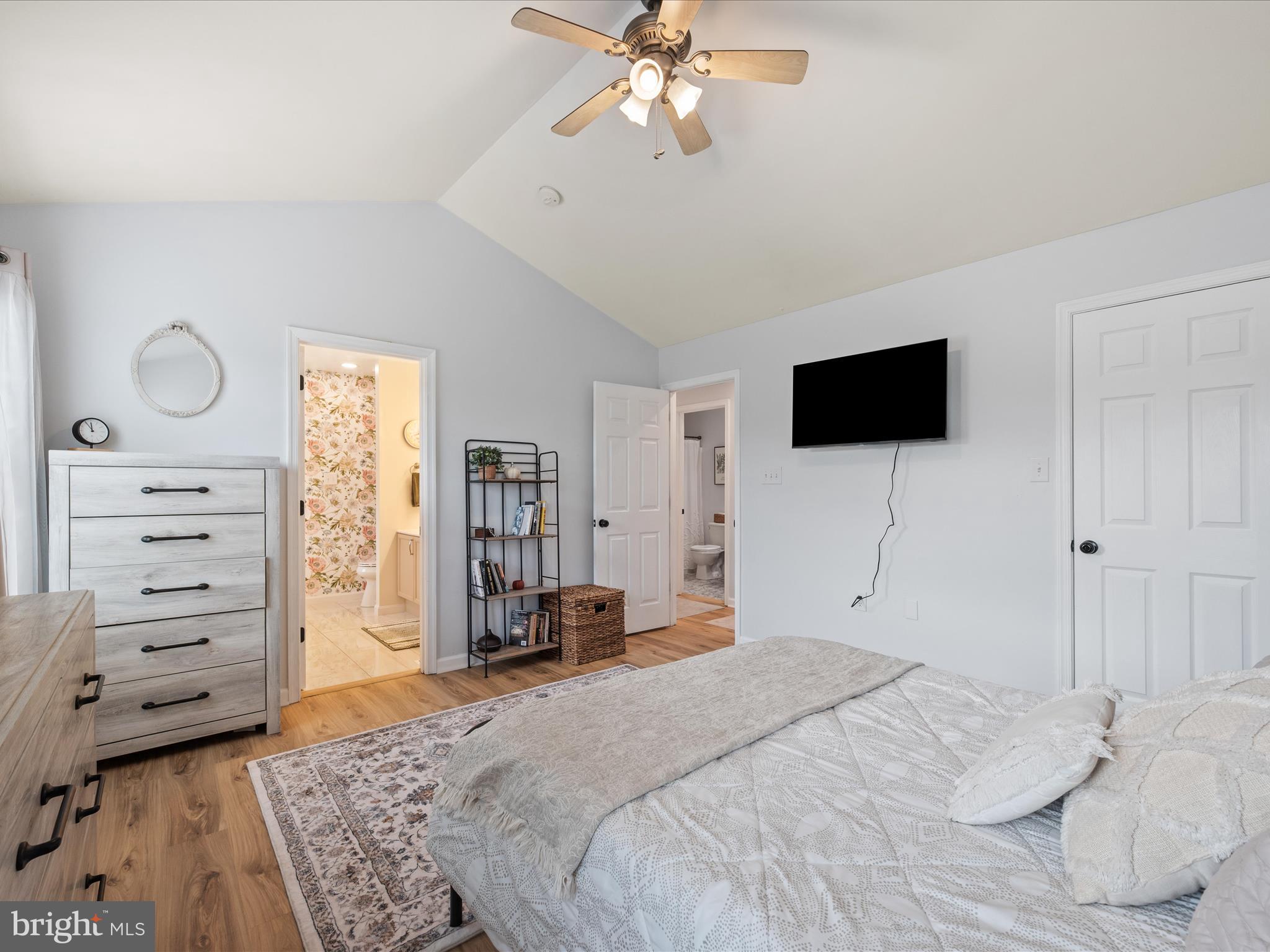 SYCAMORE VILLAGE - Residential