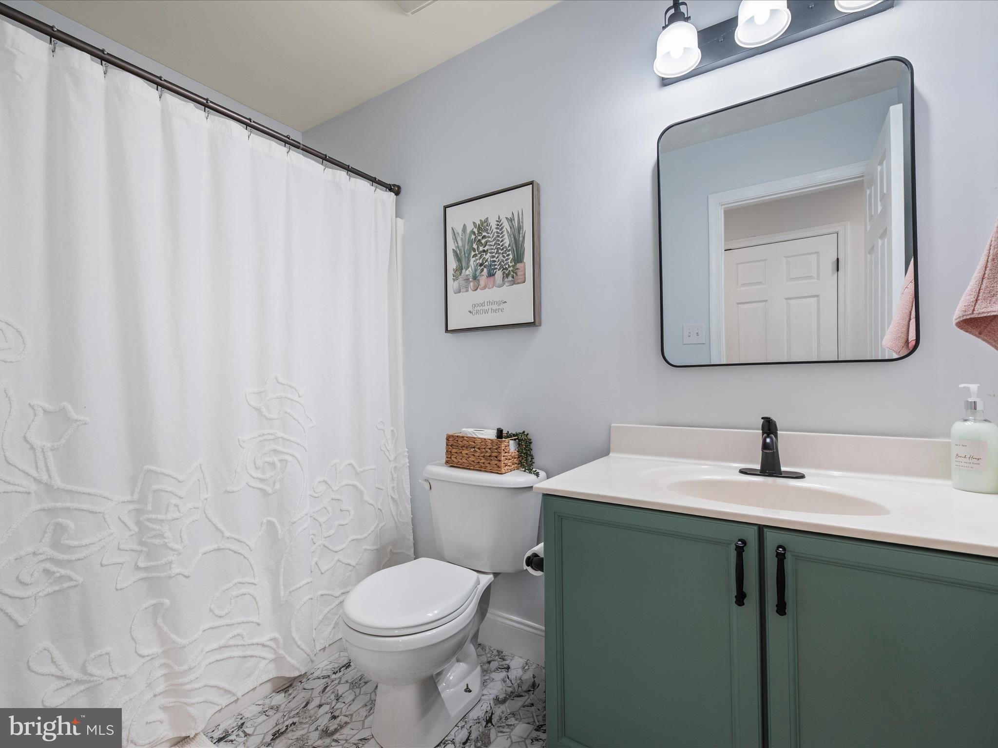 SYCAMORE VILLAGE - Residential