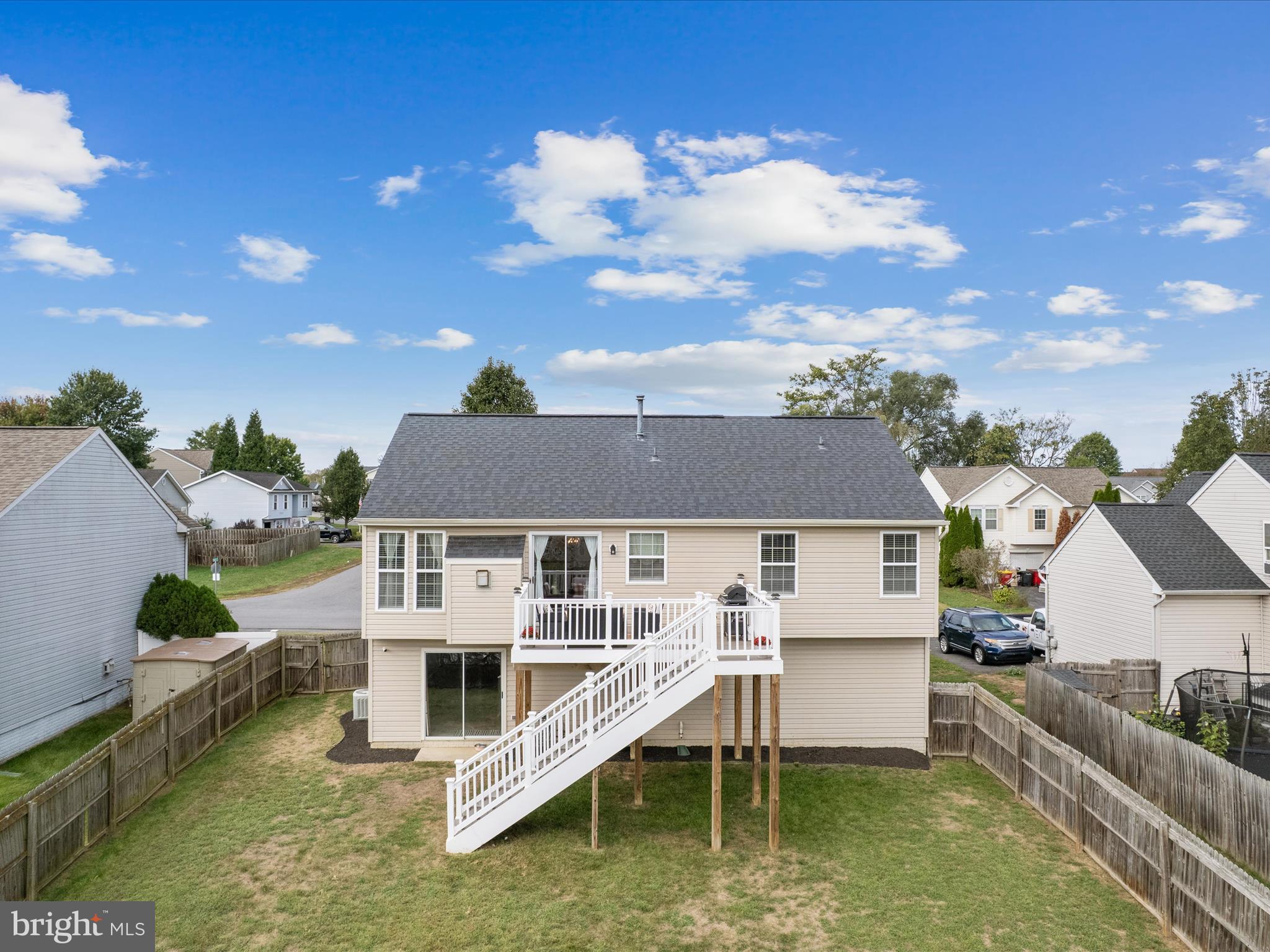 SYCAMORE VILLAGE - Residential