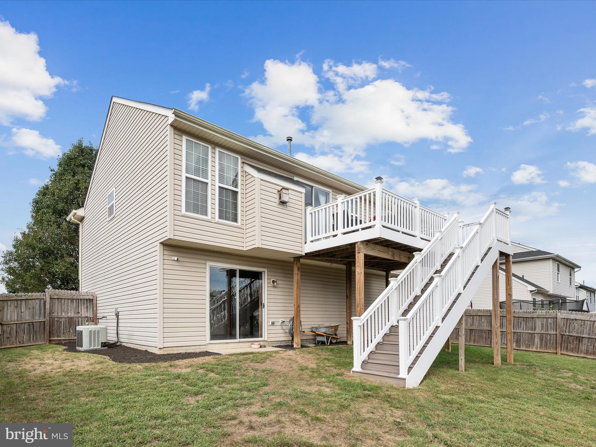 SYCAMORE VILLAGE - Residential