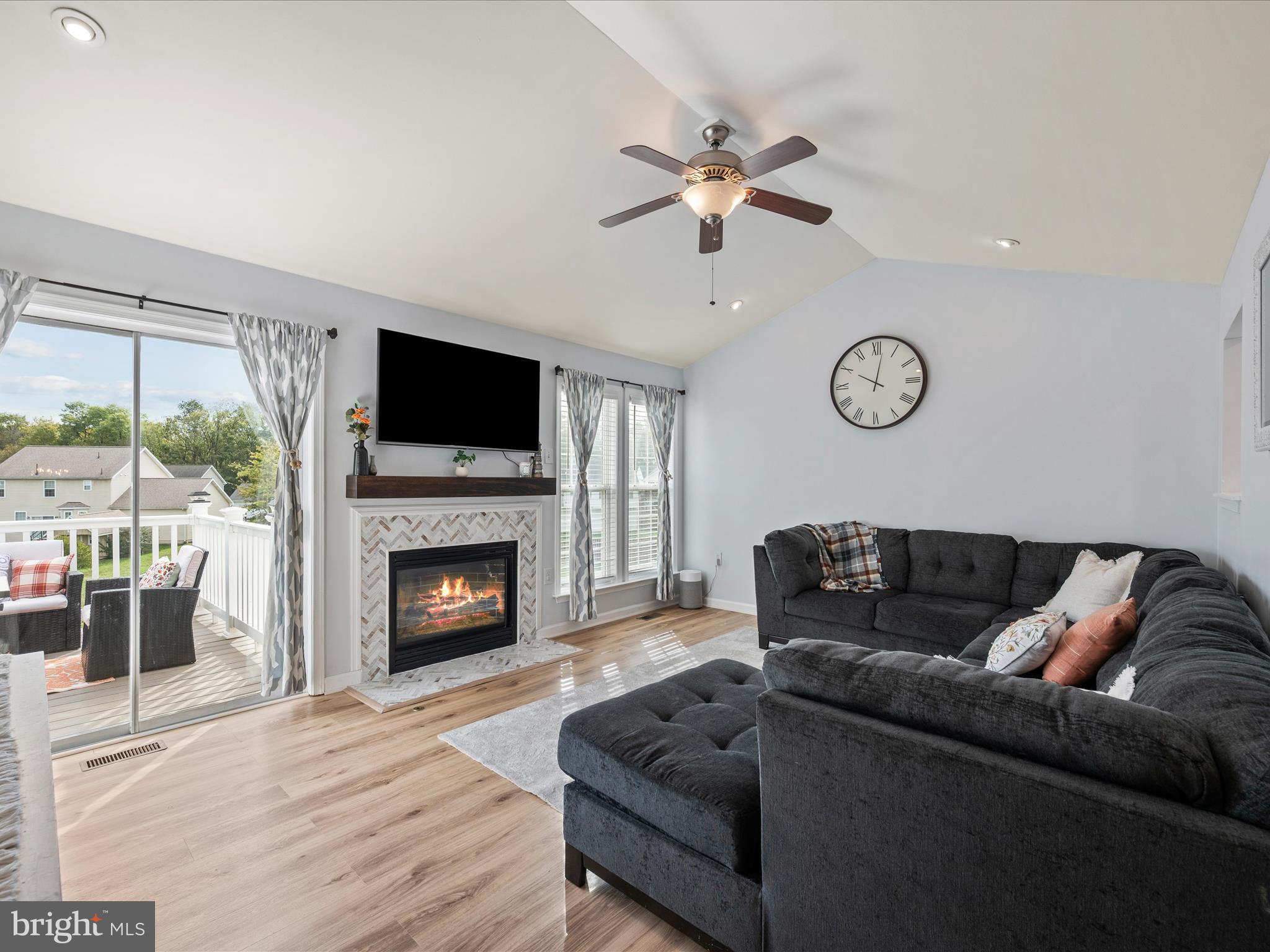 SYCAMORE VILLAGE - Residential