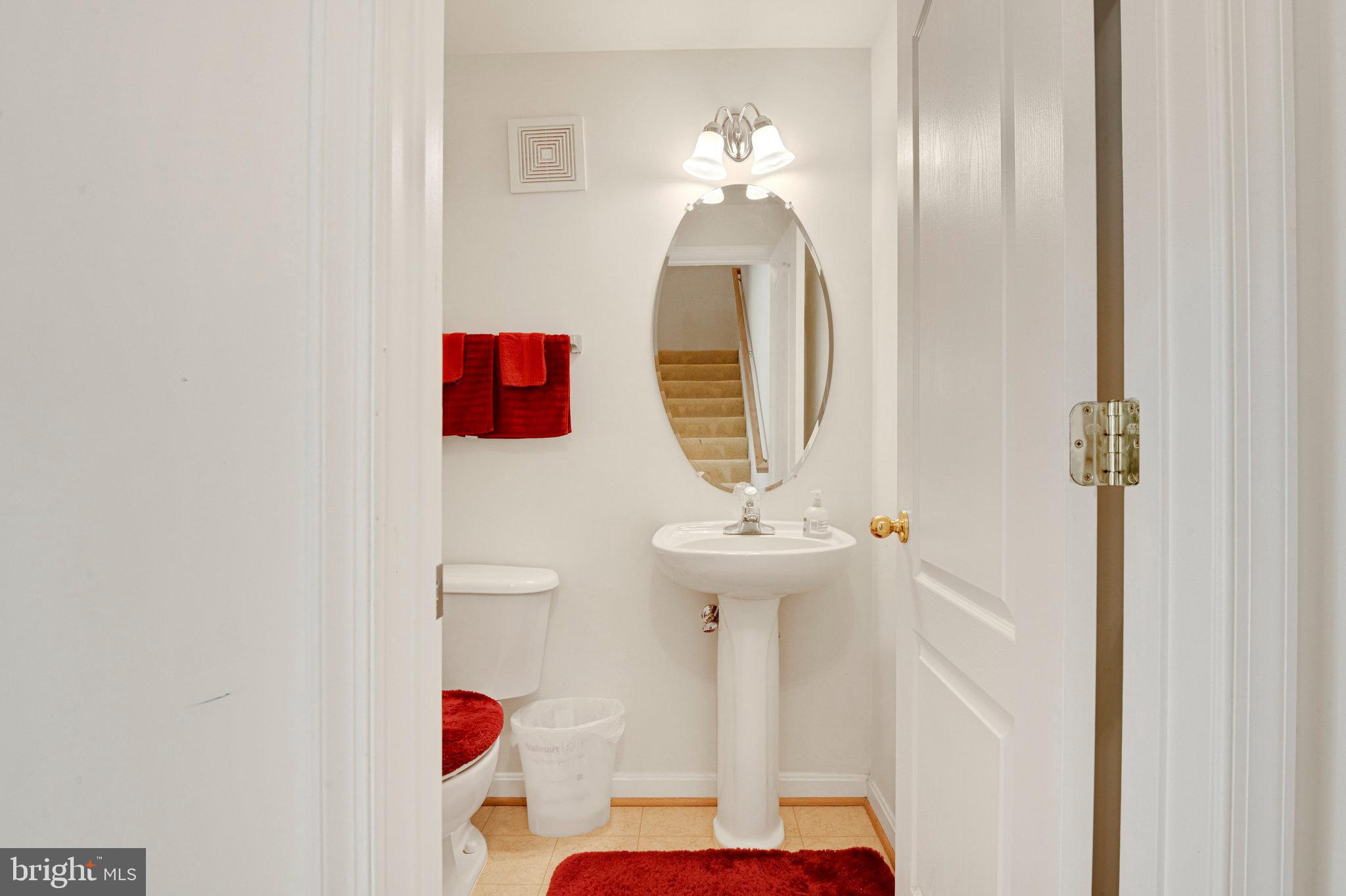 STONE SPRINGS CONDOMINIUMS - Residential