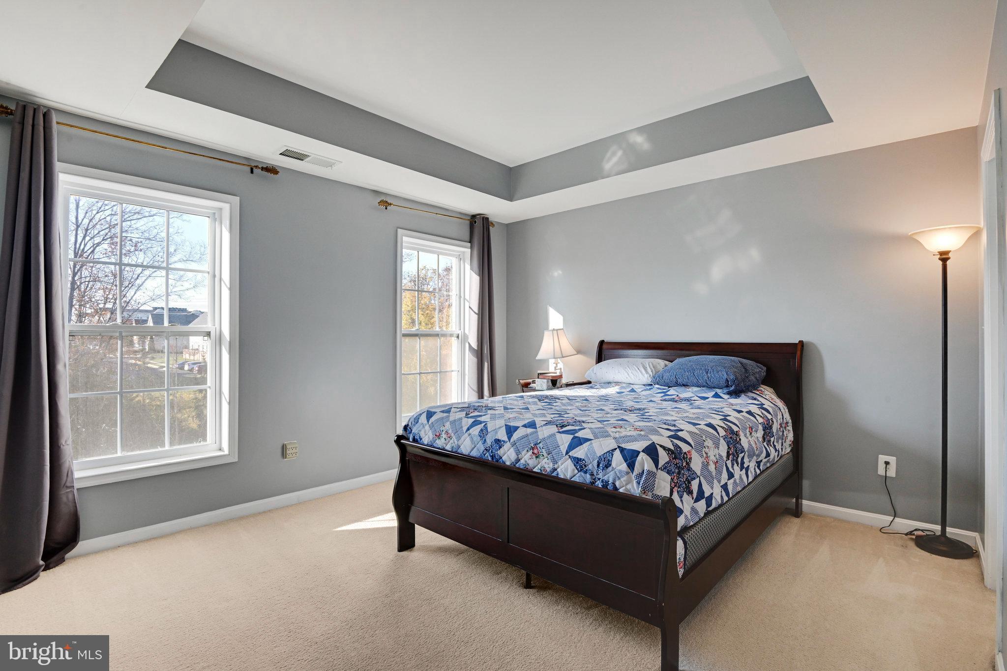 STONE SPRINGS CONDOMINIUMS - Residential