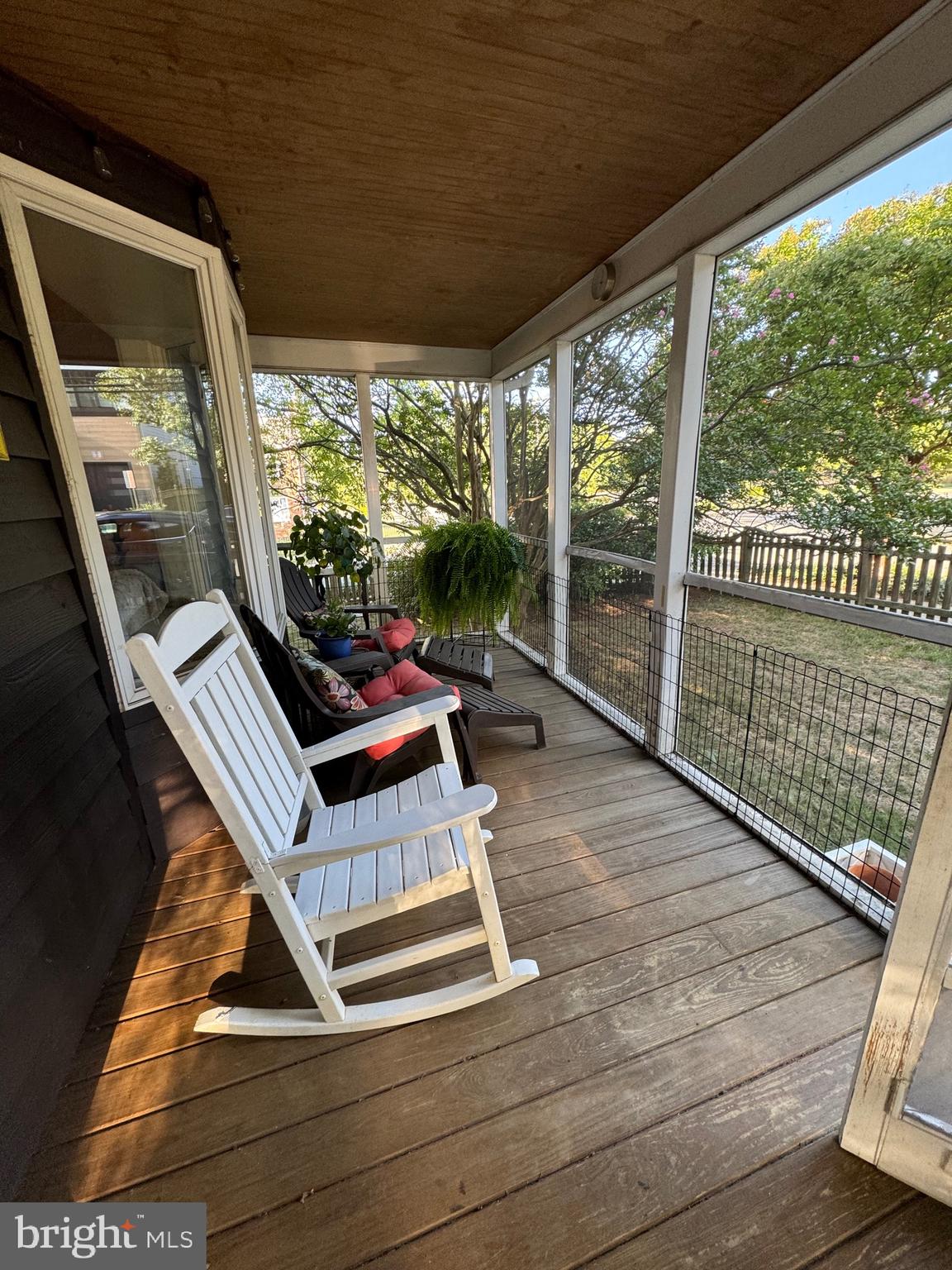 CLARENDON - Residential Lease