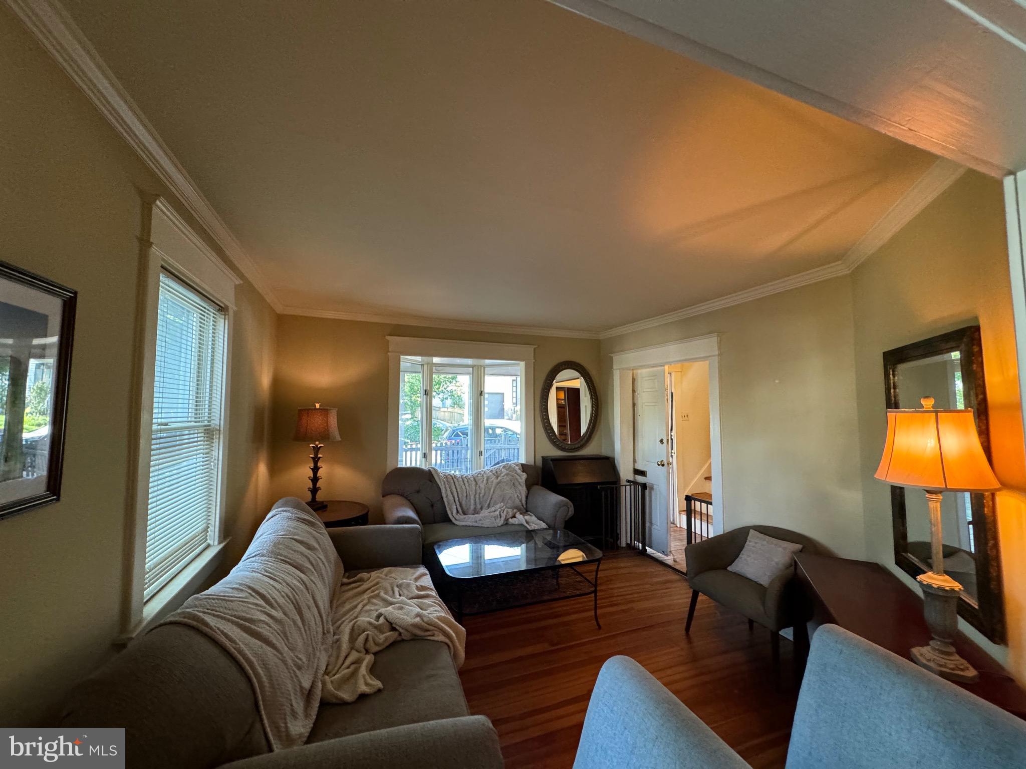 CLARENDON - Residential Lease