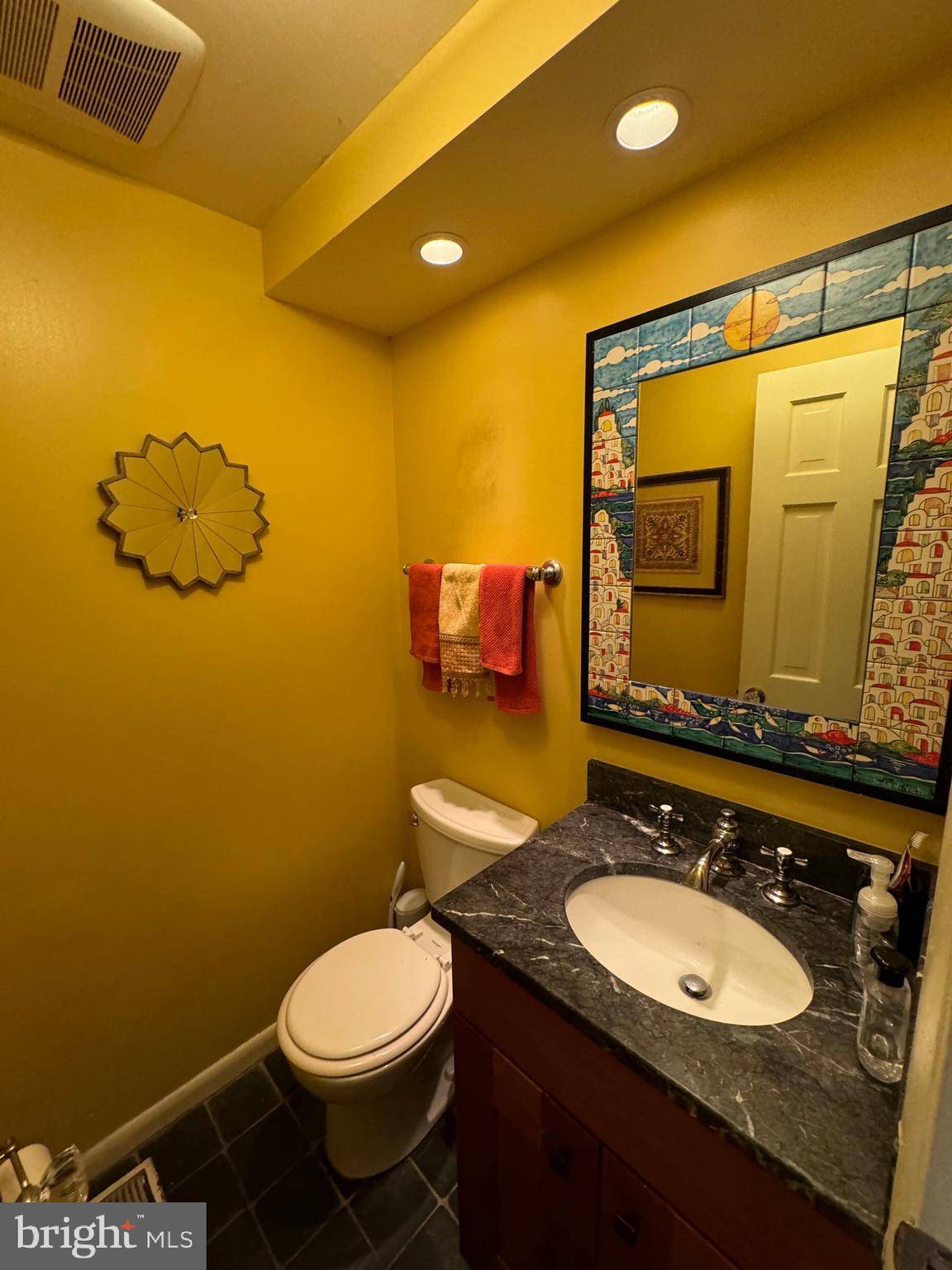 CLARENDON - Residential Lease