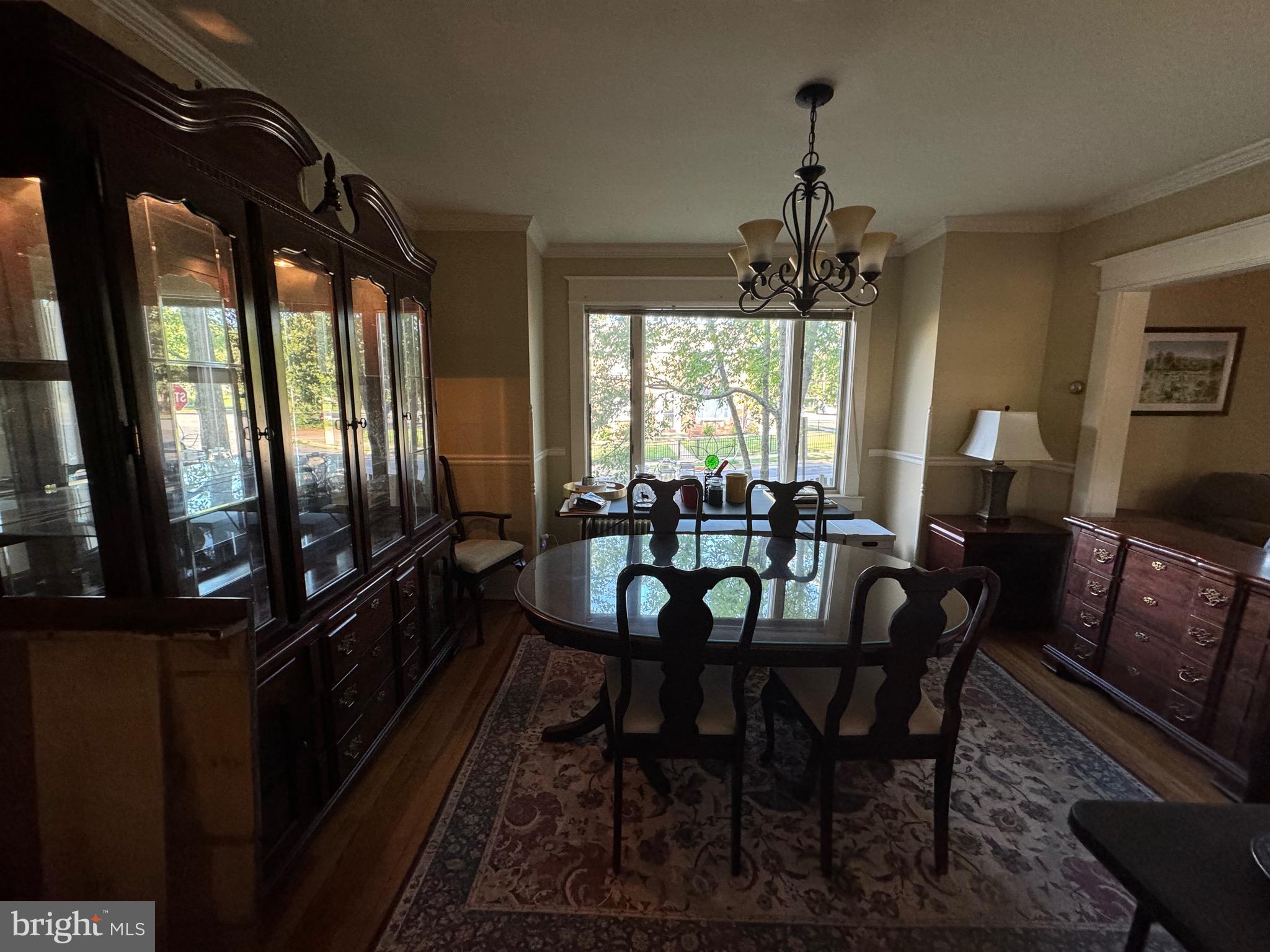 CLARENDON - Residential Lease