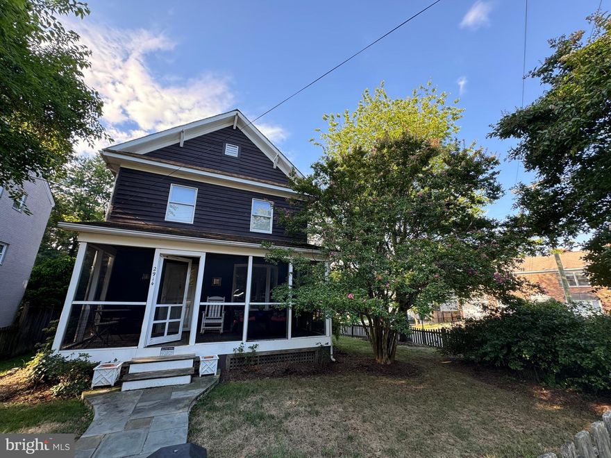 OPEN HOUSE 9/9 between 5-6pm.
Discover your urban oasis in this charming corner home nestled in the heart of Clarendon. Boasting a spacious layout, this 3-bedroom, 2.5-bathroom residence offers comfort and style. The primary bedroom is a true retreat, complete with a versatile loft ideal for a home office or extra sleeping space. Imagine endless possibilities to customize this unique space to fit your lifestyle. Not to mention plenty of storage area in both primary bedroom and basement. 

Step outside to your own private sanctuary - a huge backyard perfect for entertaining or simply unwinding. Enjoy the peace and quiet of your outdoor retreat while still being moments away from the vibrant energy of Clarendon.

Convenience is key with secured parking on-site and ample street parking for guests. Immerse yourself in the heart of Arlington living with world-class dining, lively nightlife, and endless shopping just steps from your doorstep. Don't miss this opportunity to own a piece of Clarendon's coveted lifestyle. Home available starting September 6th. Pets on a case-by-case basis.