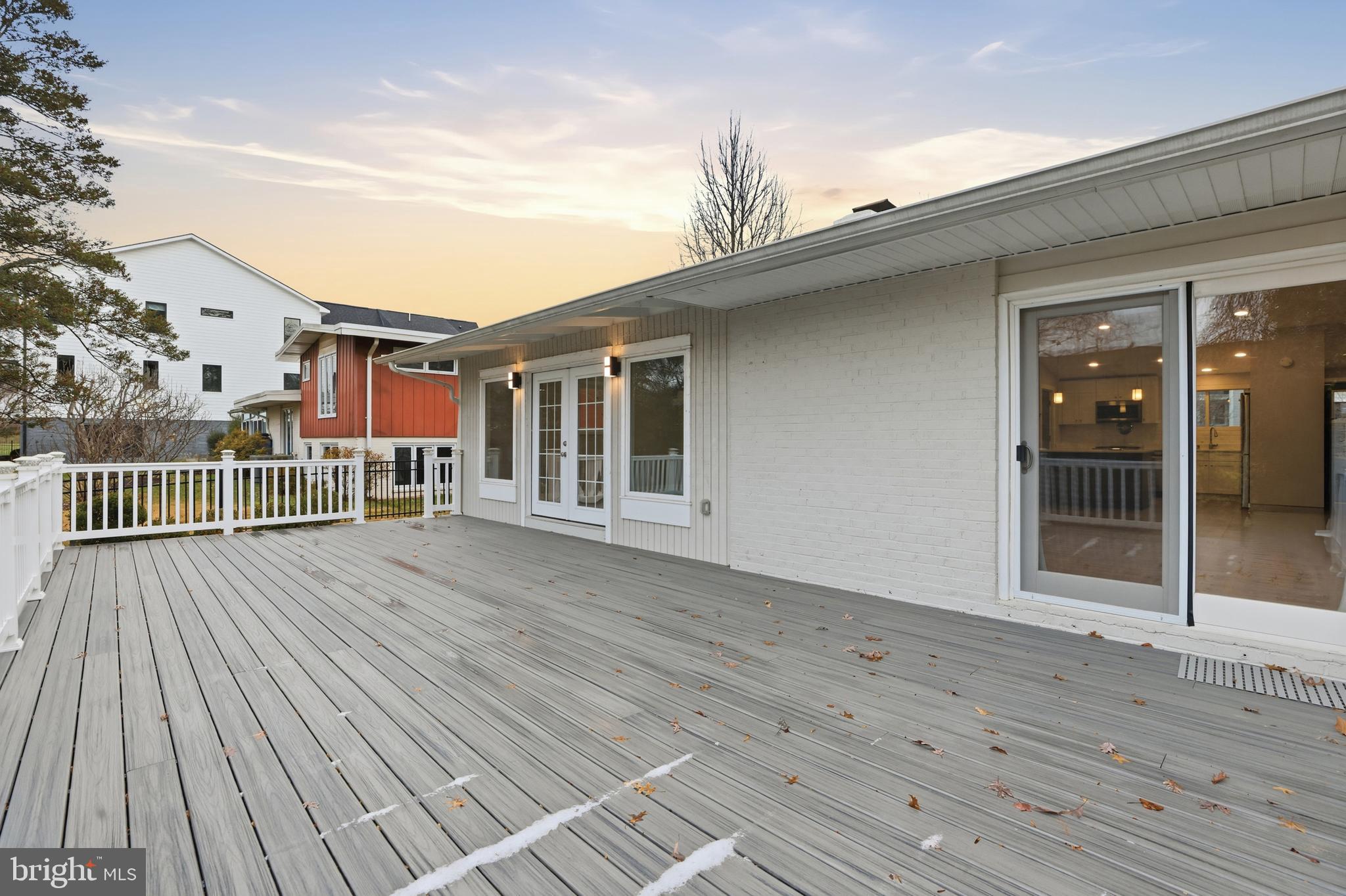 GRASS RIDGE - Residential Lease