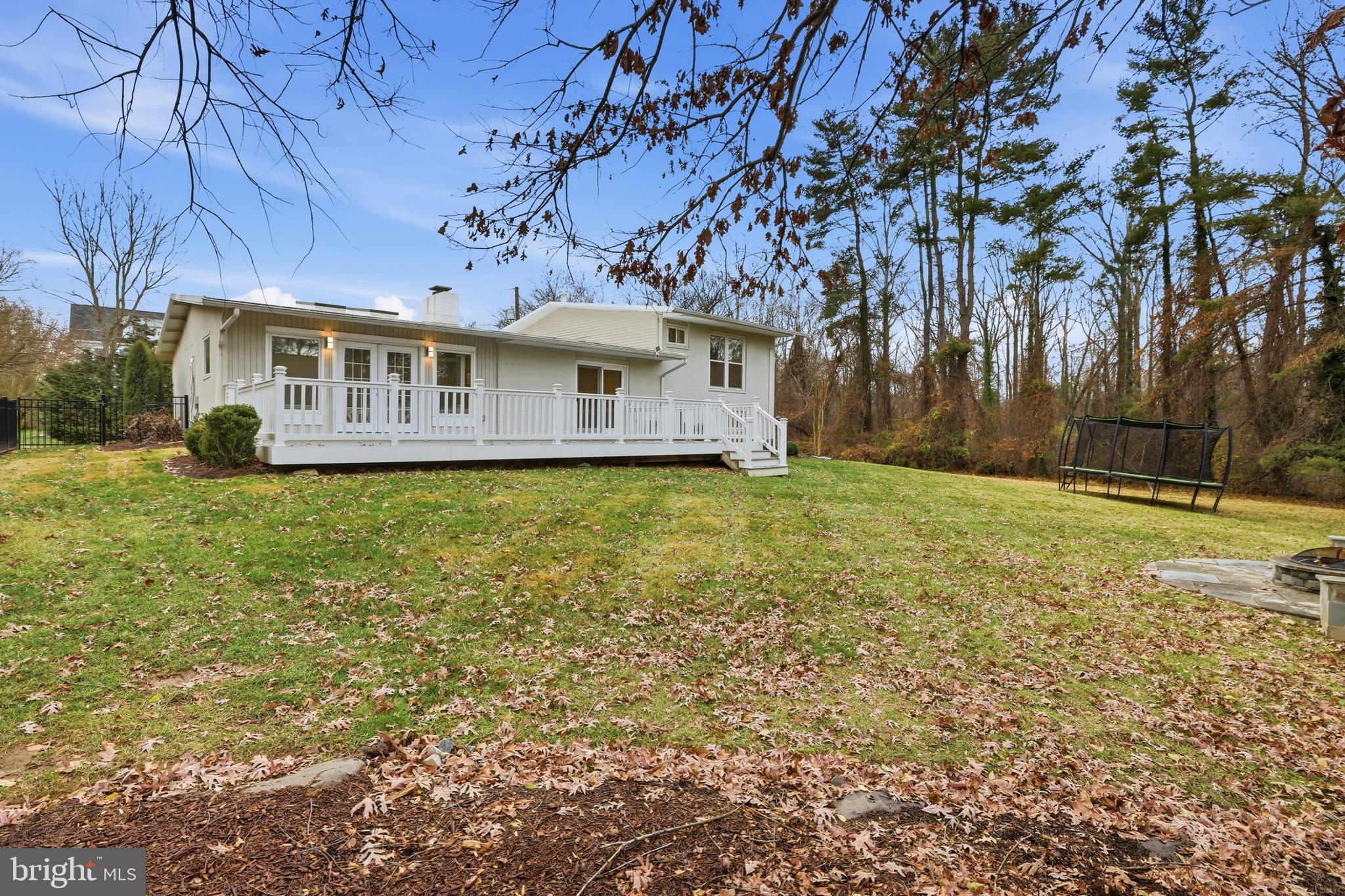 GRASS RIDGE - Residential Lease