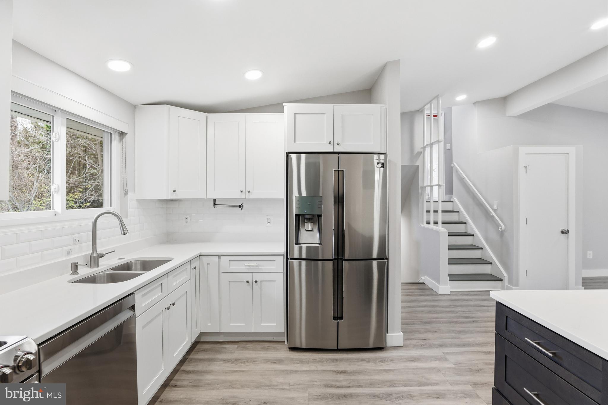 GRASS RIDGE - Residential Lease