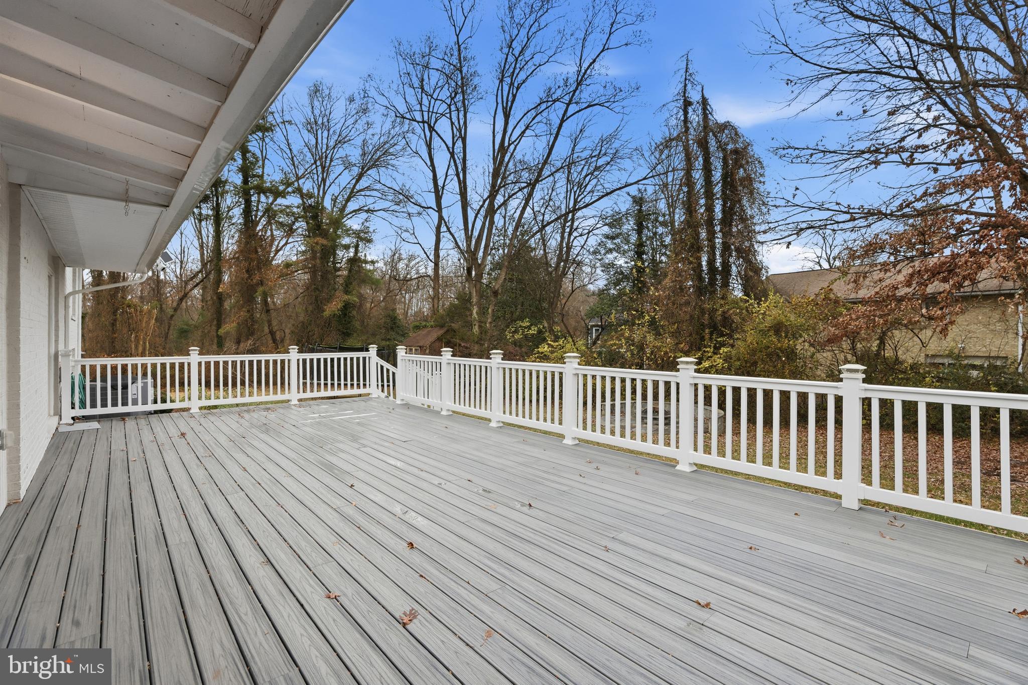 GRASS RIDGE - Residential Lease