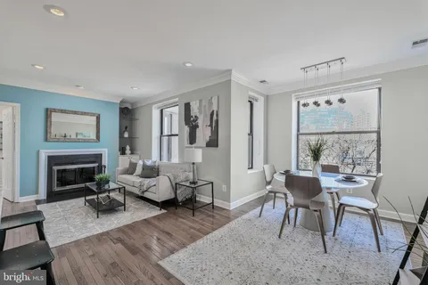 MLS: DCDC2190010