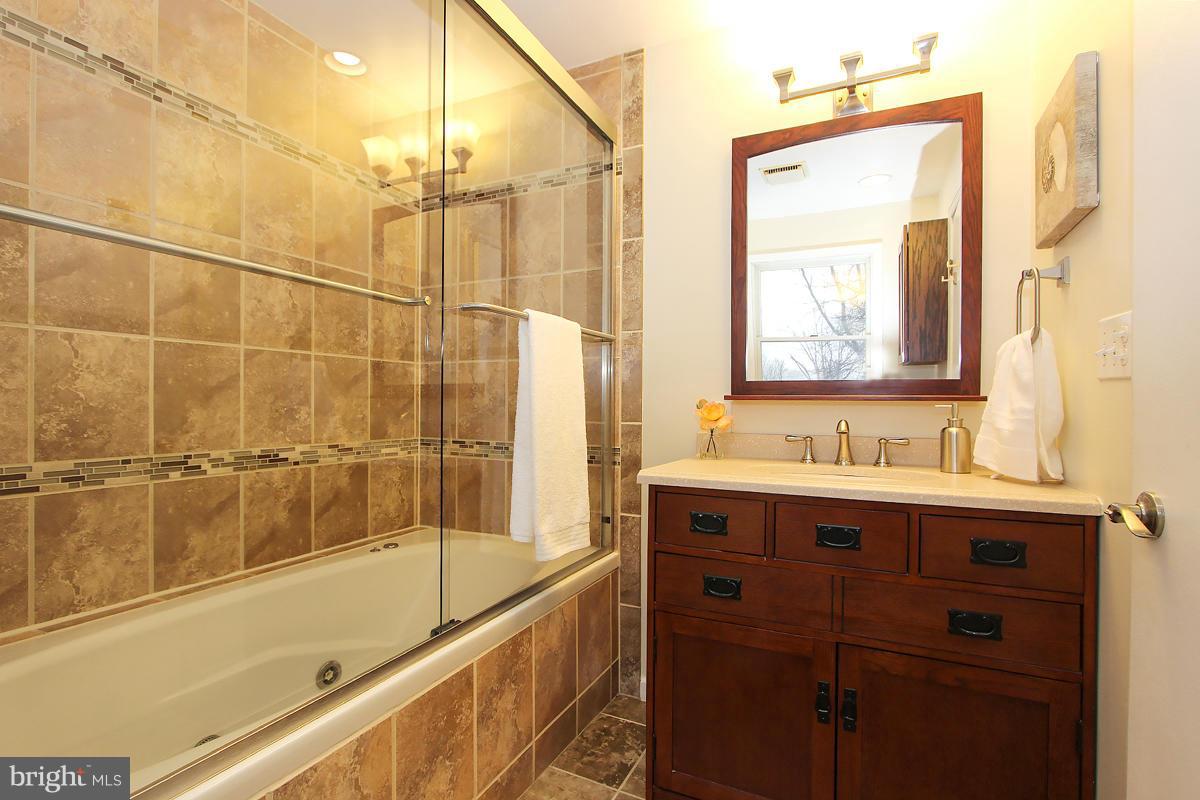 PARKWOOD - Residential