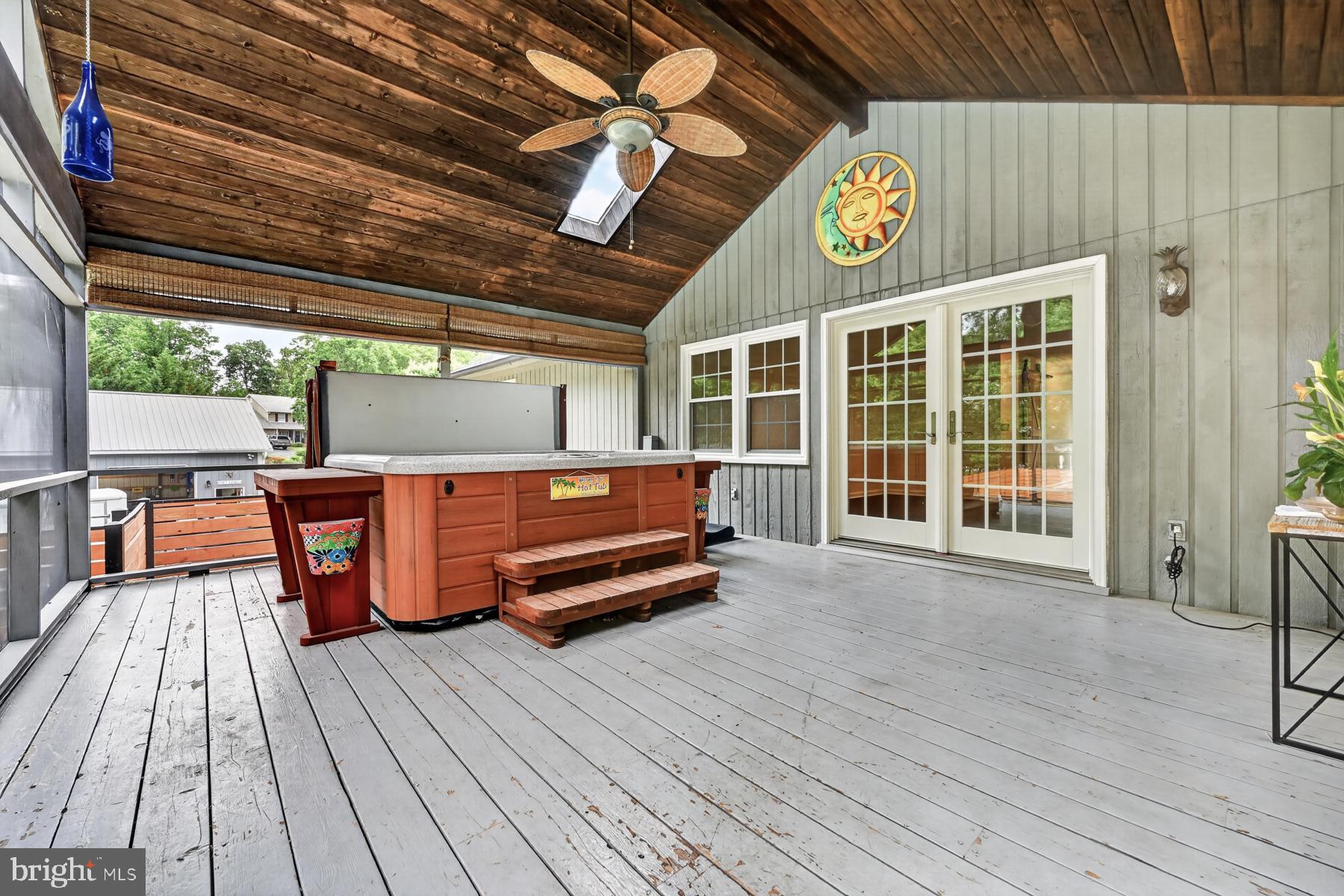 HARDESTY ESTATES - Residential