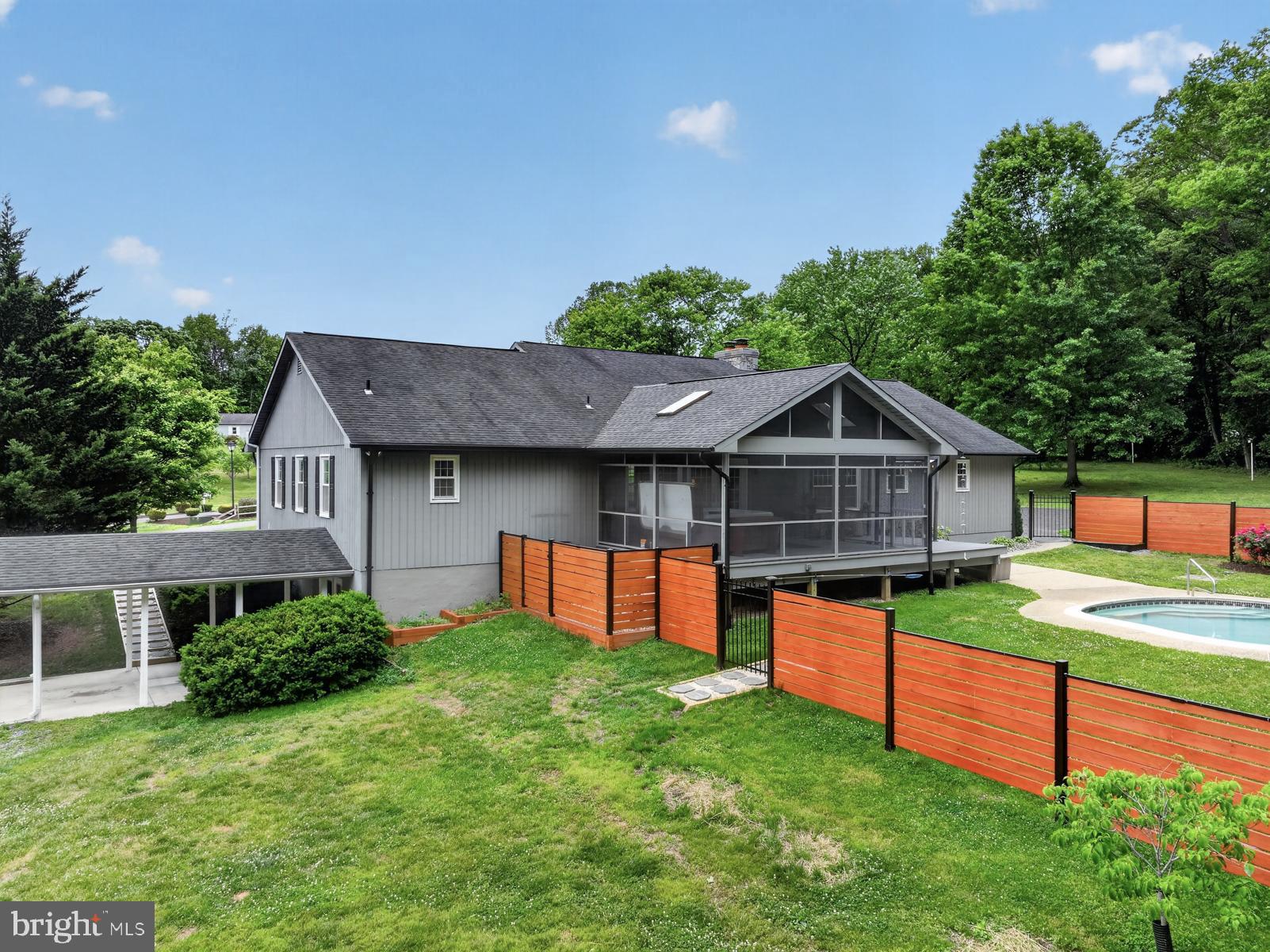 HARDESTY ESTATES - Residential
