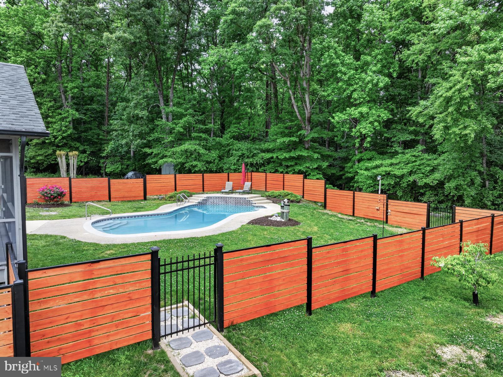 HARDESTY ESTATES - Residential
