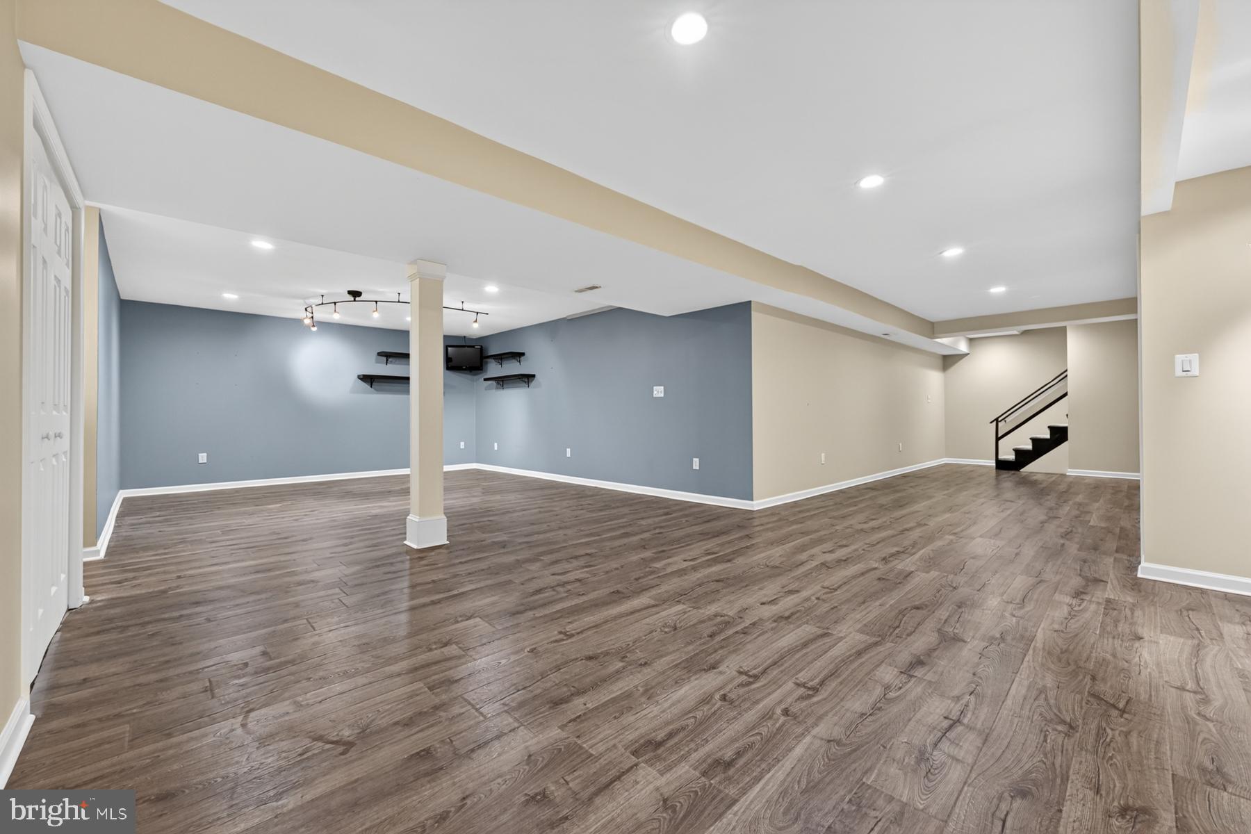 HARDESTY ESTATES - Residential
