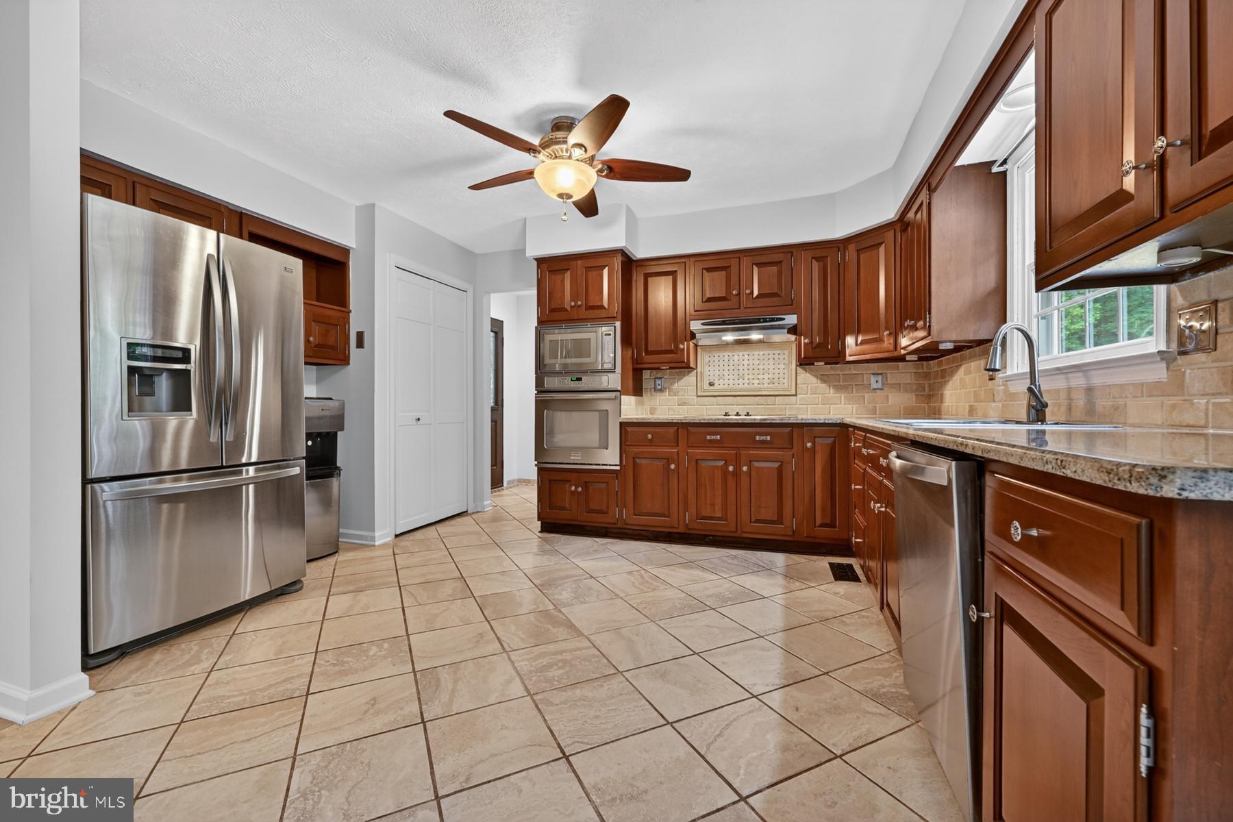 HARDESTY ESTATES - Residential