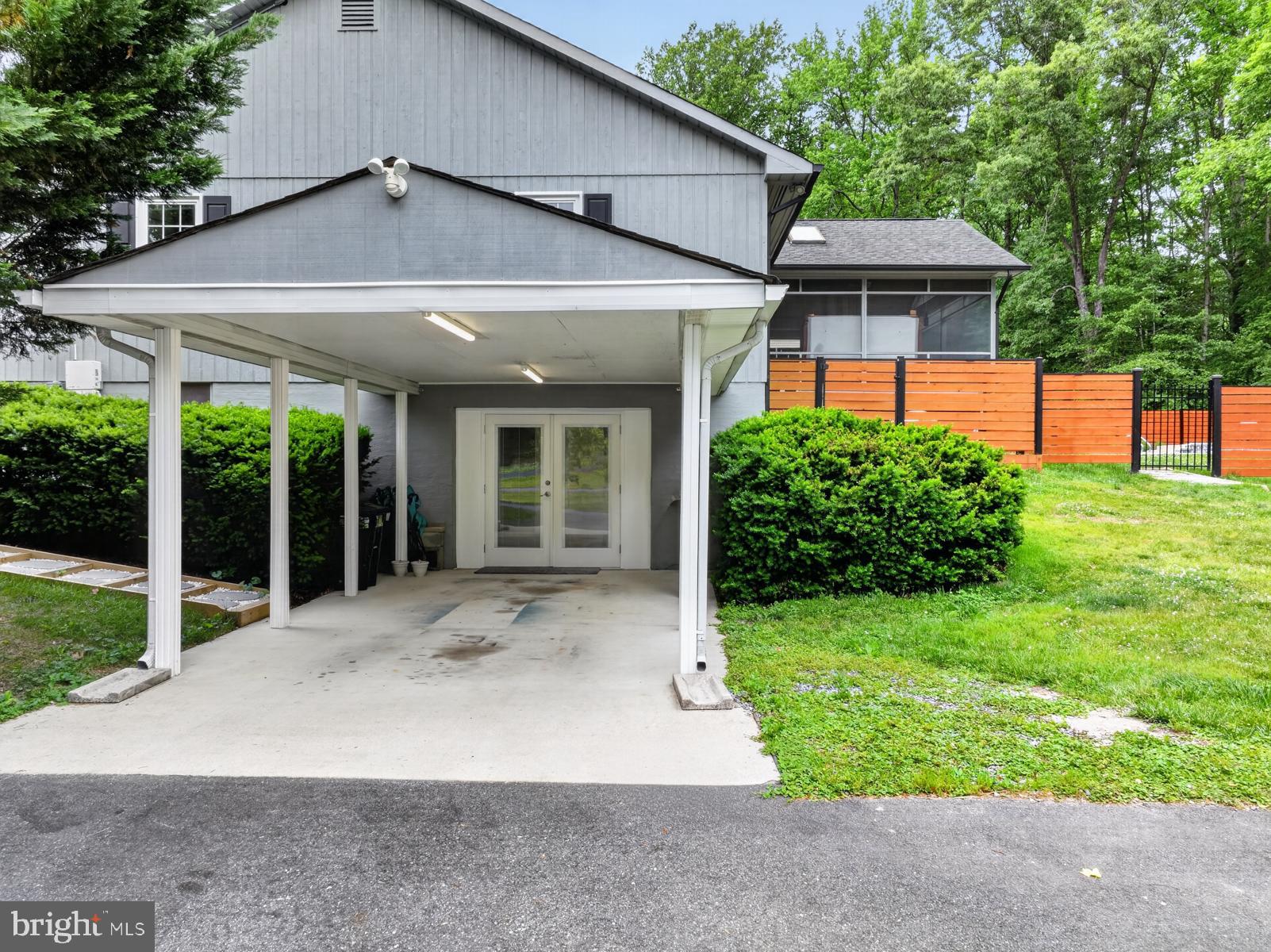 HARDESTY ESTATES - Residential