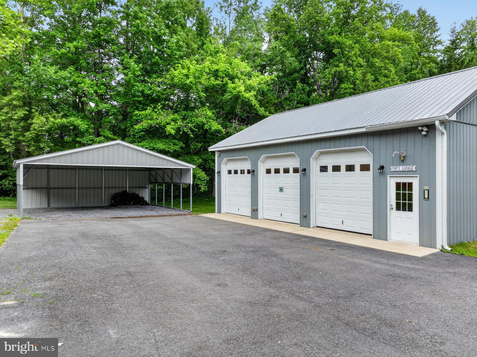 HARDESTY ESTATES - Residential