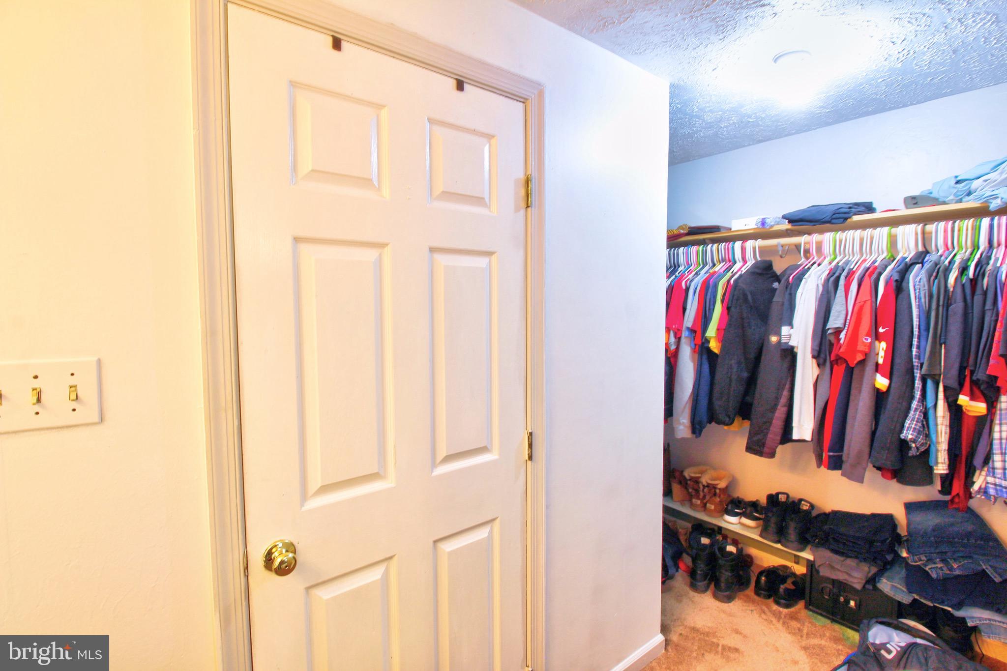 HOLLYMEAD - Residential