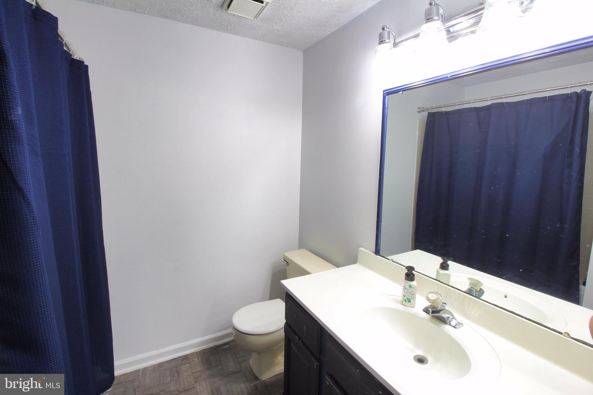 HOLLYMEAD - Residential