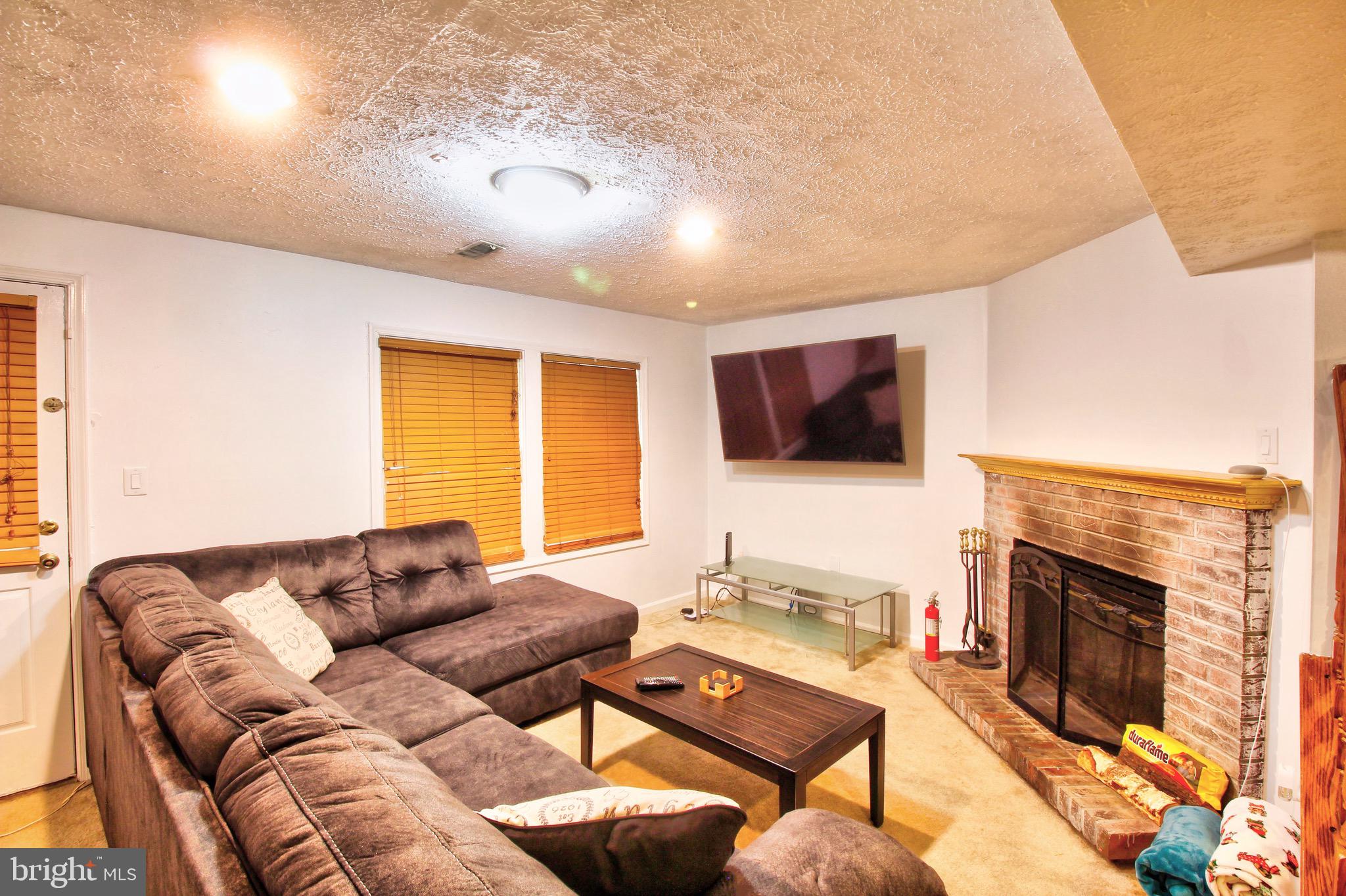 HOLLYMEAD - Residential