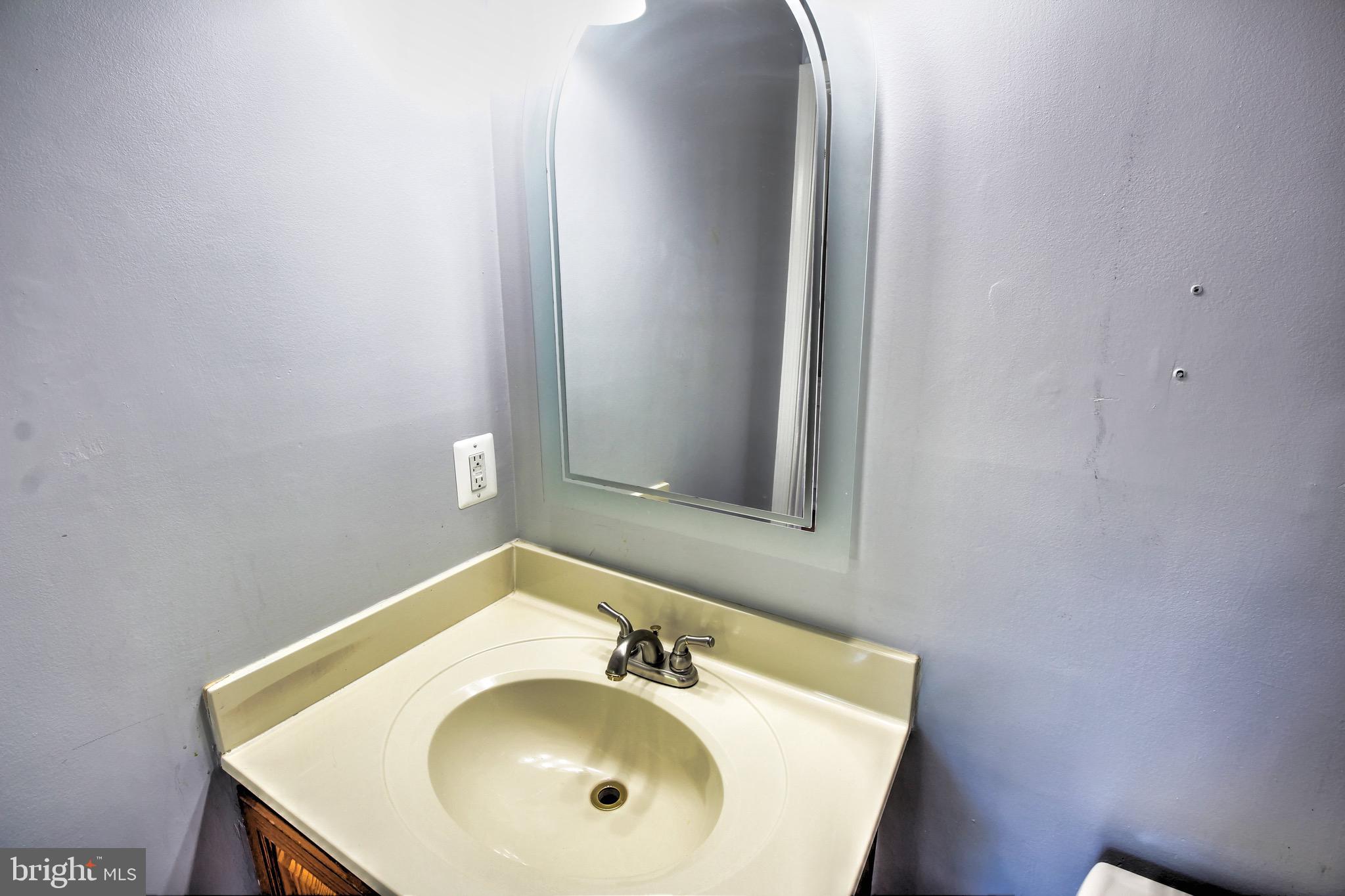 HOLLYMEAD - Residential