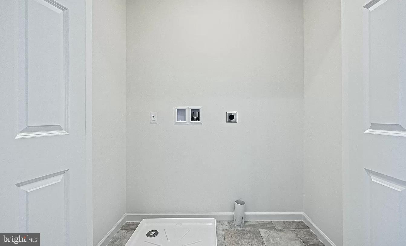 NORTH RIDGE - Residential Lease