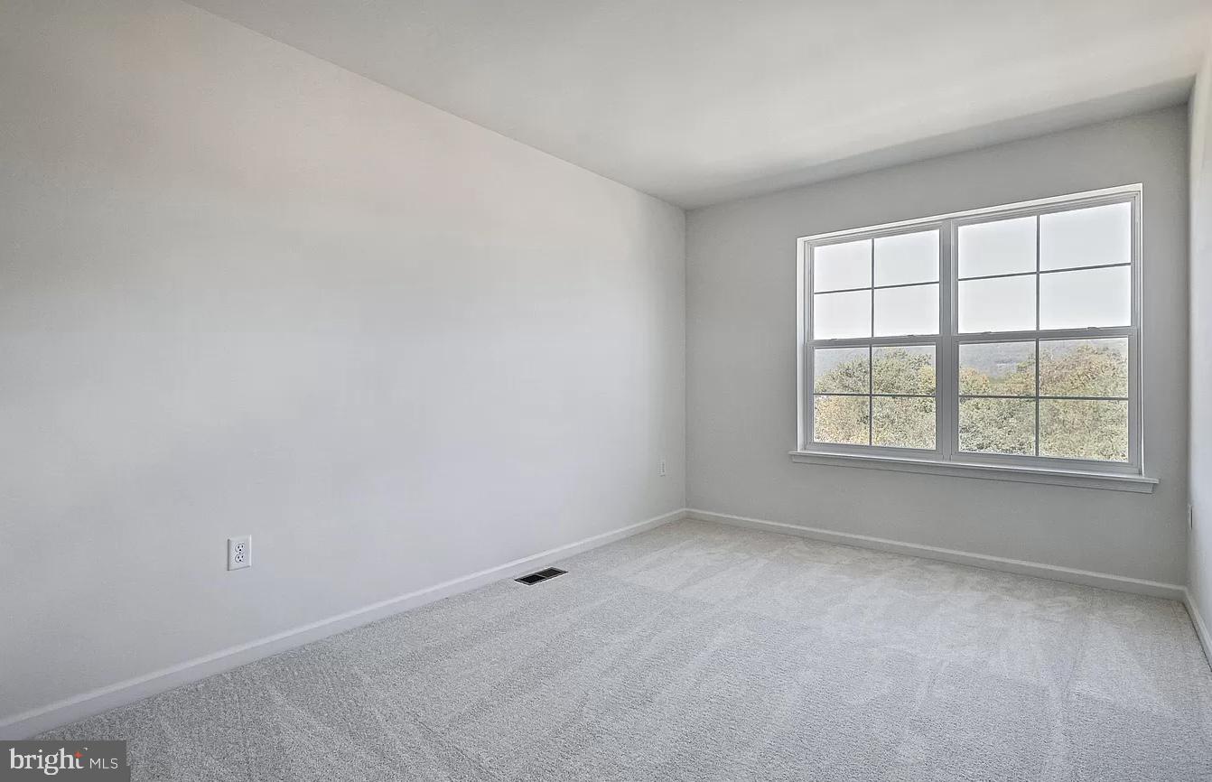 NORTH RIDGE - Residential Lease