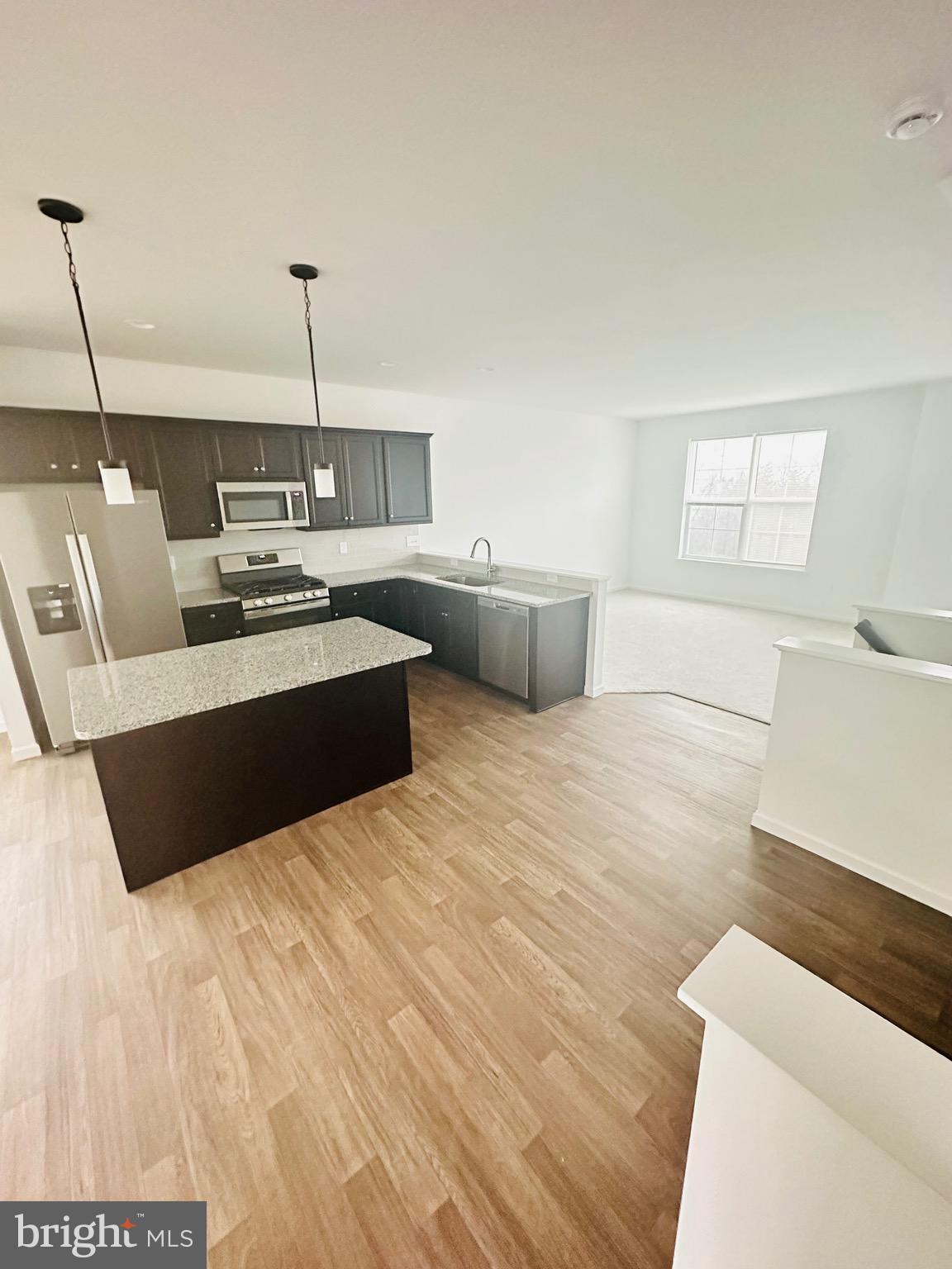 NORTH RIDGE - Residential Lease