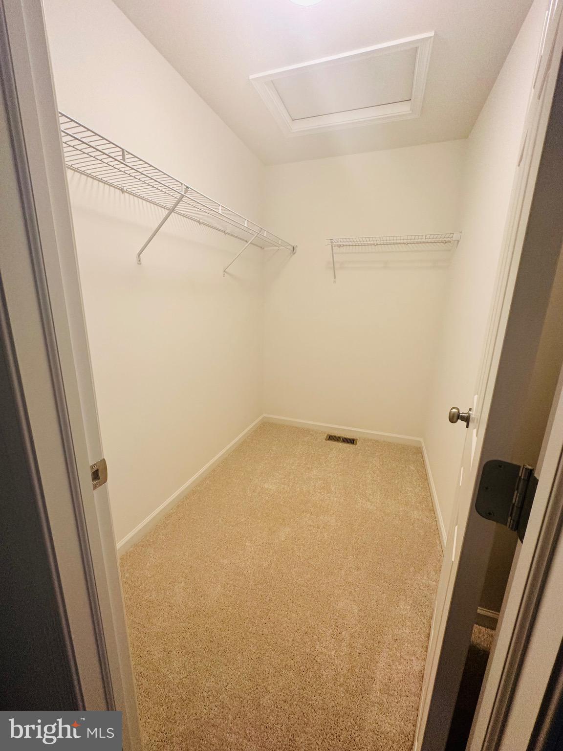 NORTH RIDGE - Residential Lease