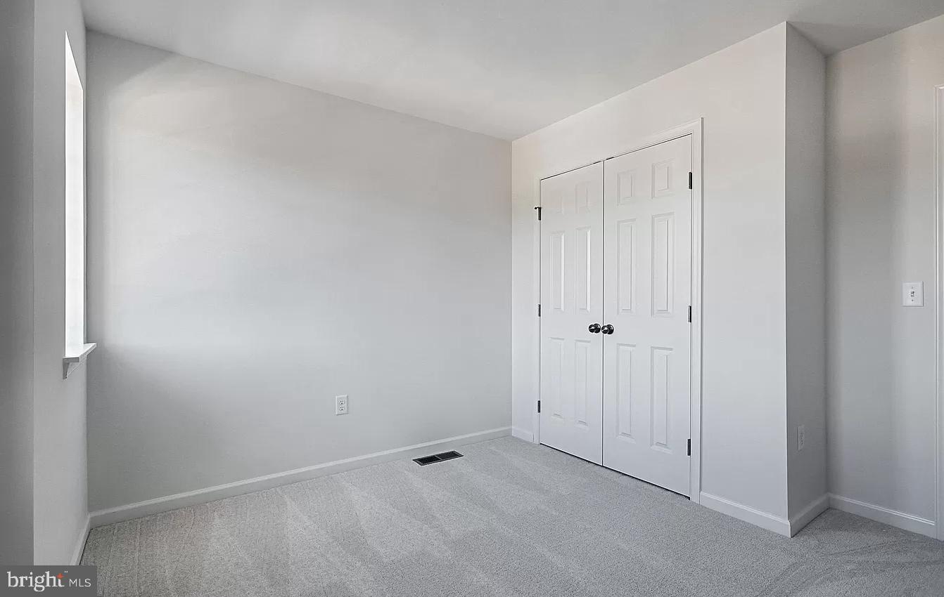 NORTH RIDGE - Residential Lease