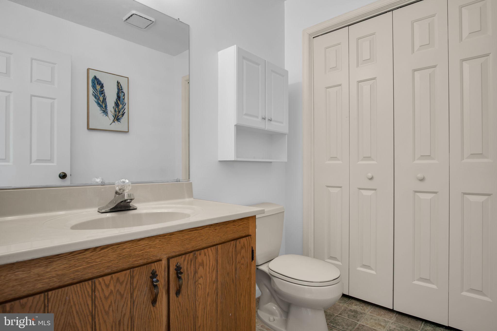 HAMPDEN COURT - Residential Lease