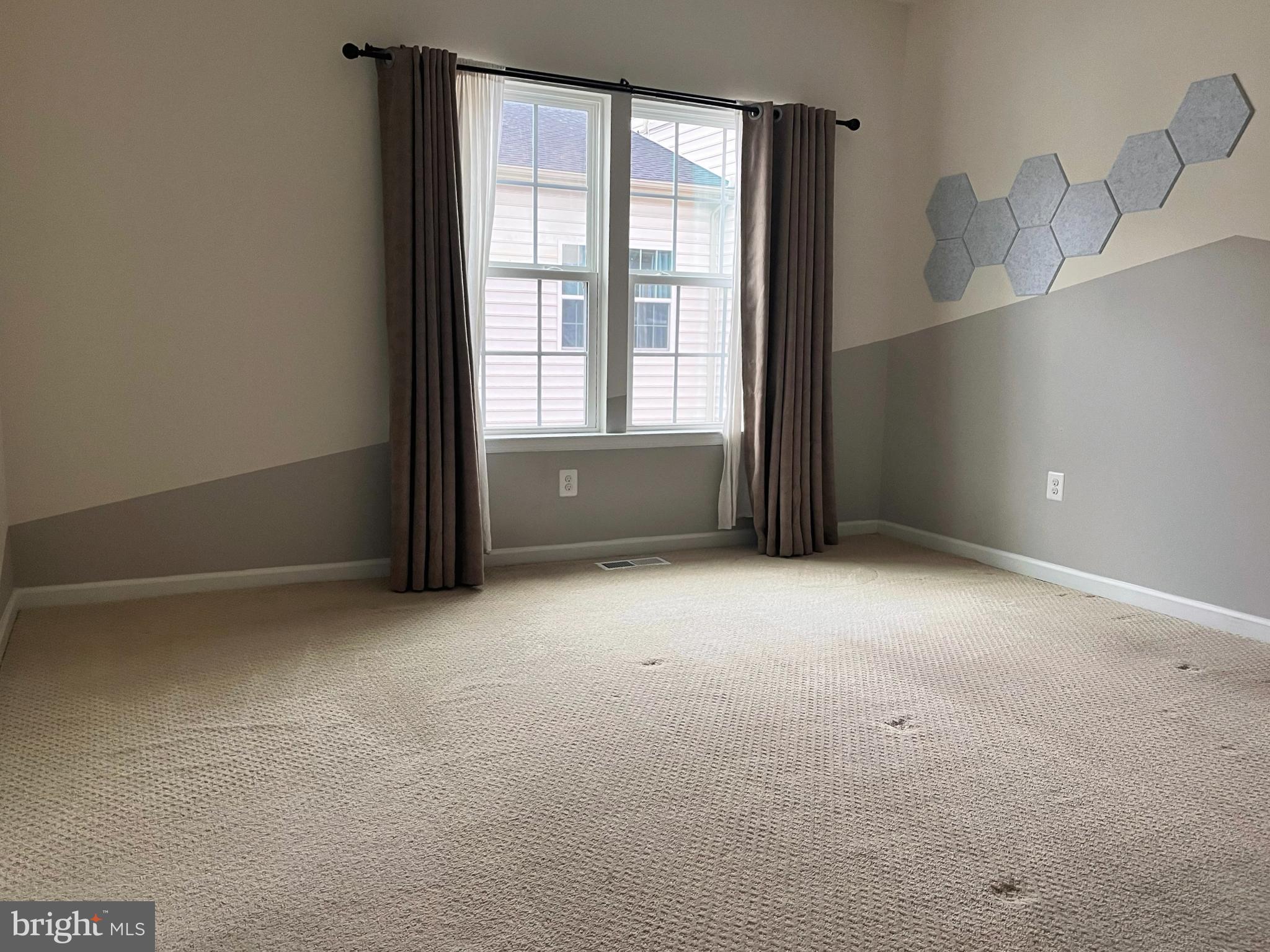 GREENBELT STATION - Residential